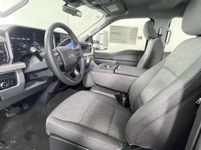 2026 Ford Super Duty F-250 SRW XL 4WD Crew Cab 6.75' Box