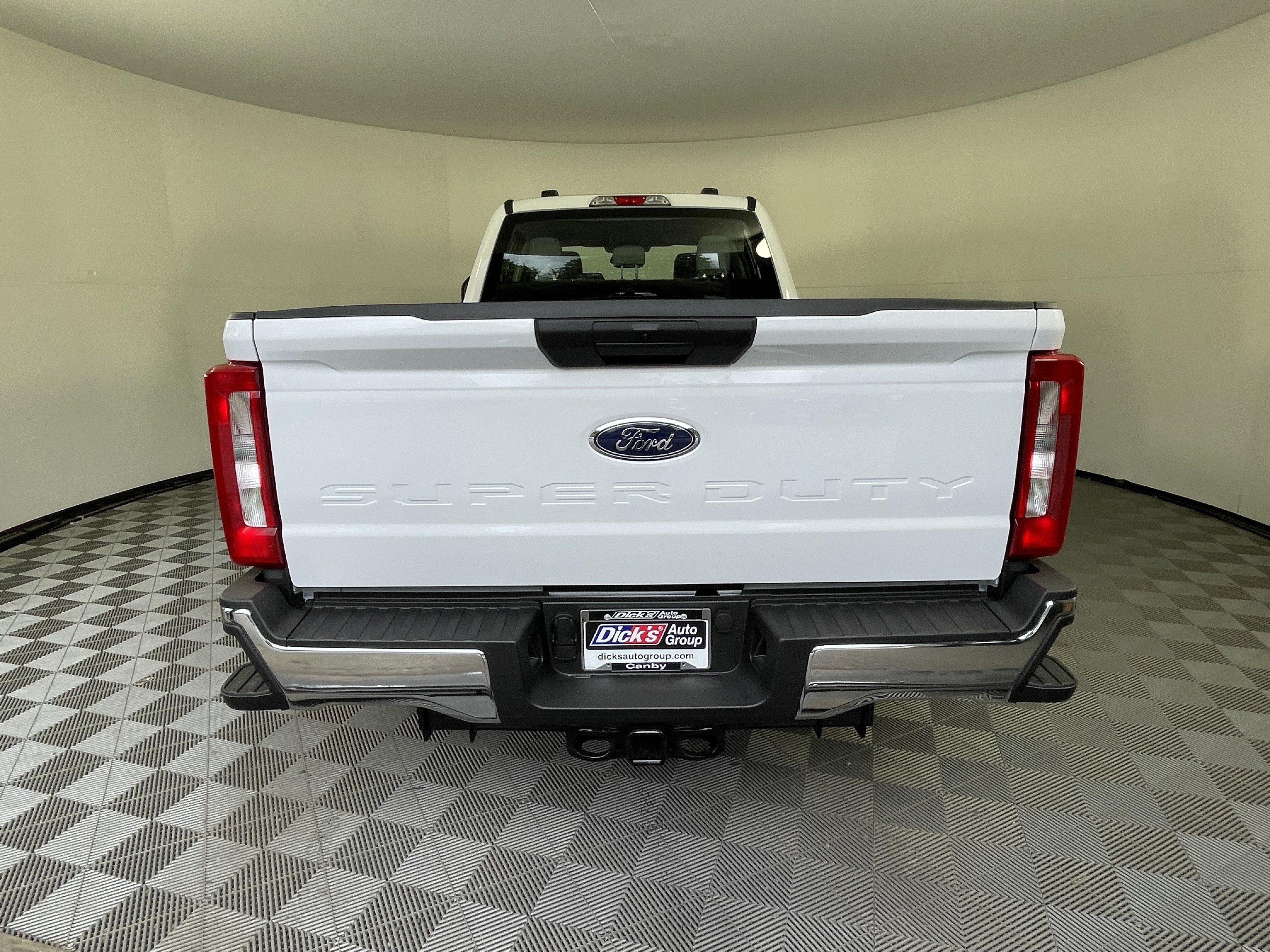 2026 Ford Super Duty F-250 SRW XL 4WD Crew Cab 6.75' Box