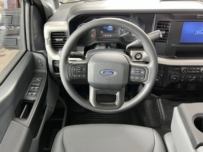 2026 Ford Super Duty F-250 SRW XL 4WD Crew Cab 6.75' Box