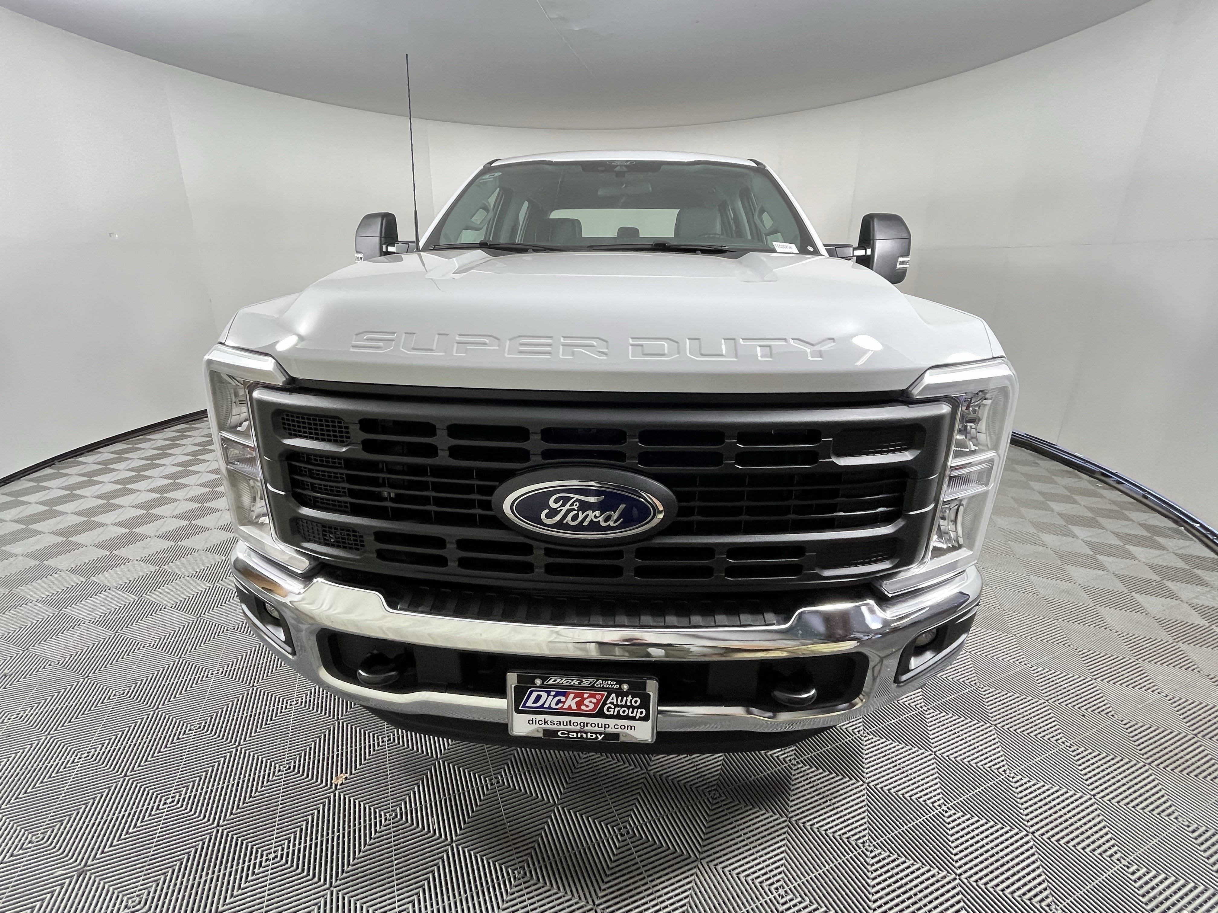 2026 Ford Super Duty F-250 SRW XL 4WD Crew Cab 6.75' Box
