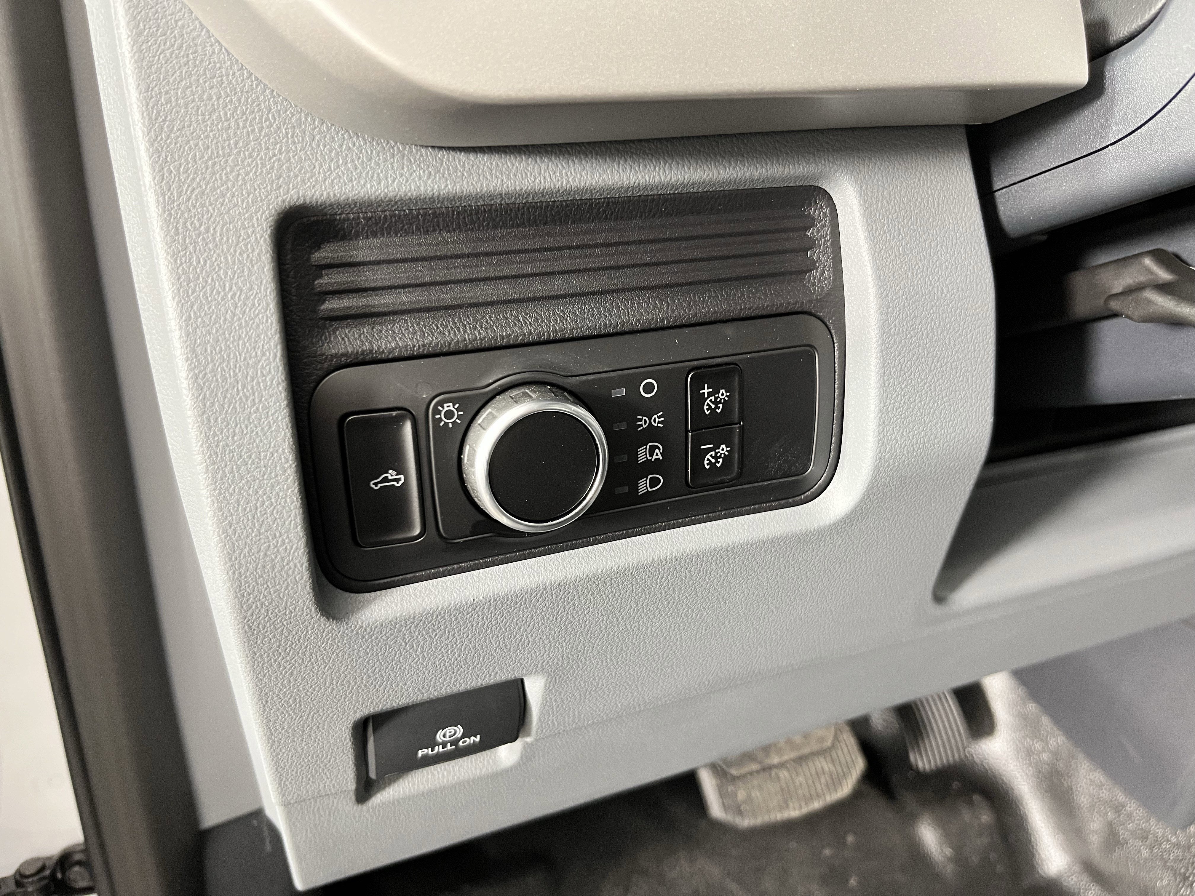 2026 Ford Super Duty F-250 SRW XL 4WD SuperCab 8' Box