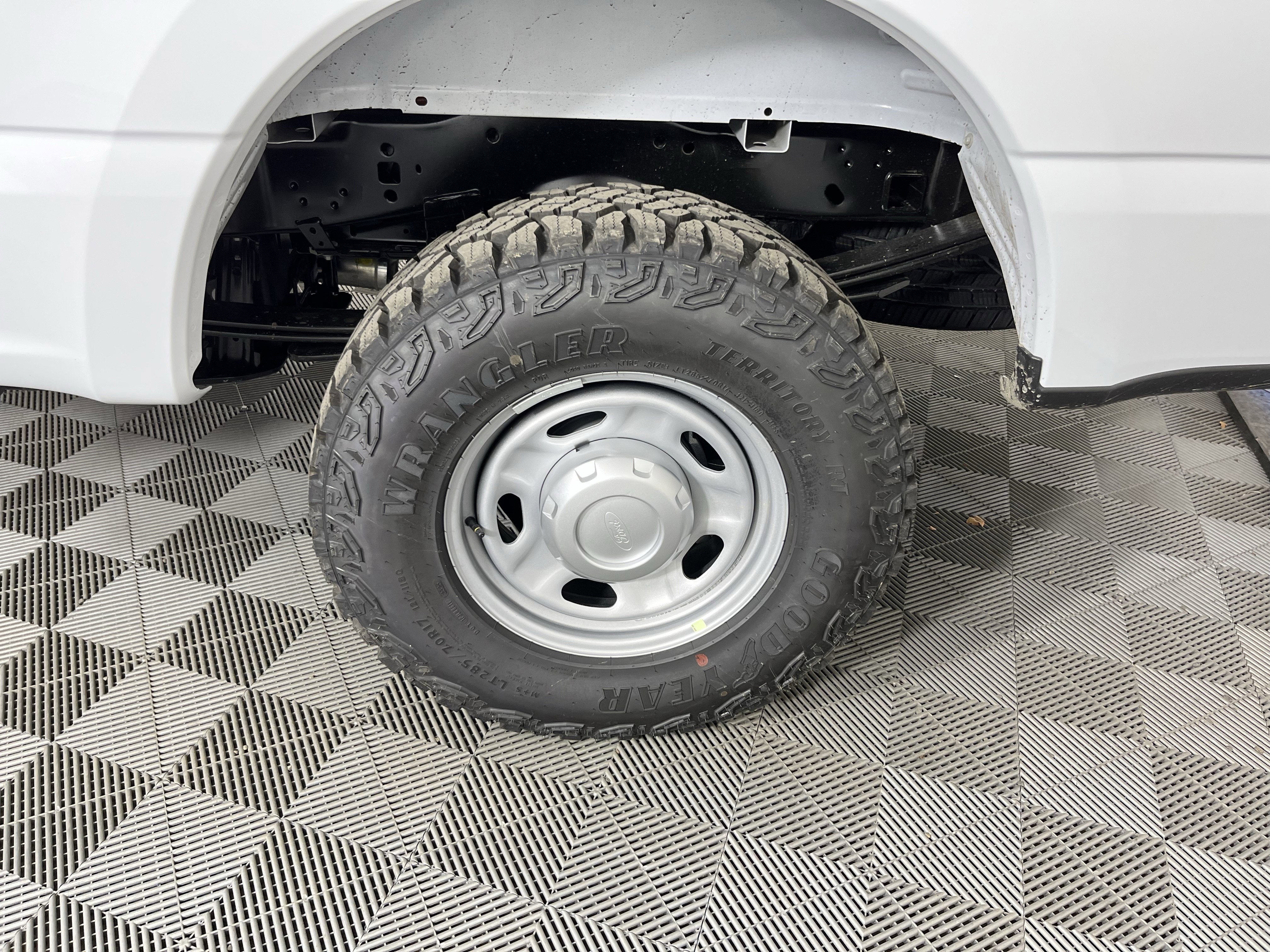 2026 Ford Super Duty F-250 SRW XL 4WD SuperCab 8' Box