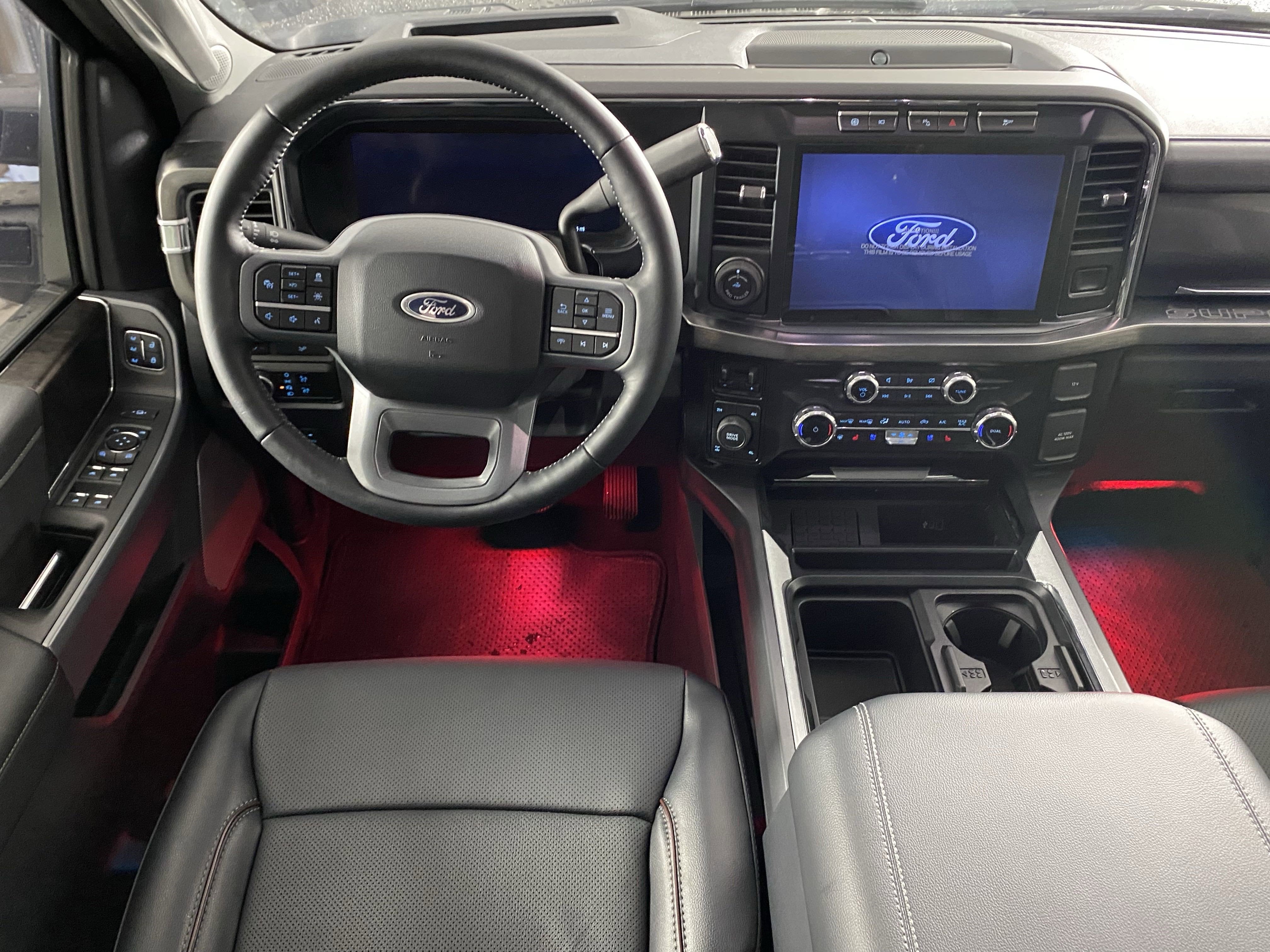 2024 Ford Super Duty F-250 Custom Black Widow Lariat 4WD Crew Cab 6.75' Box