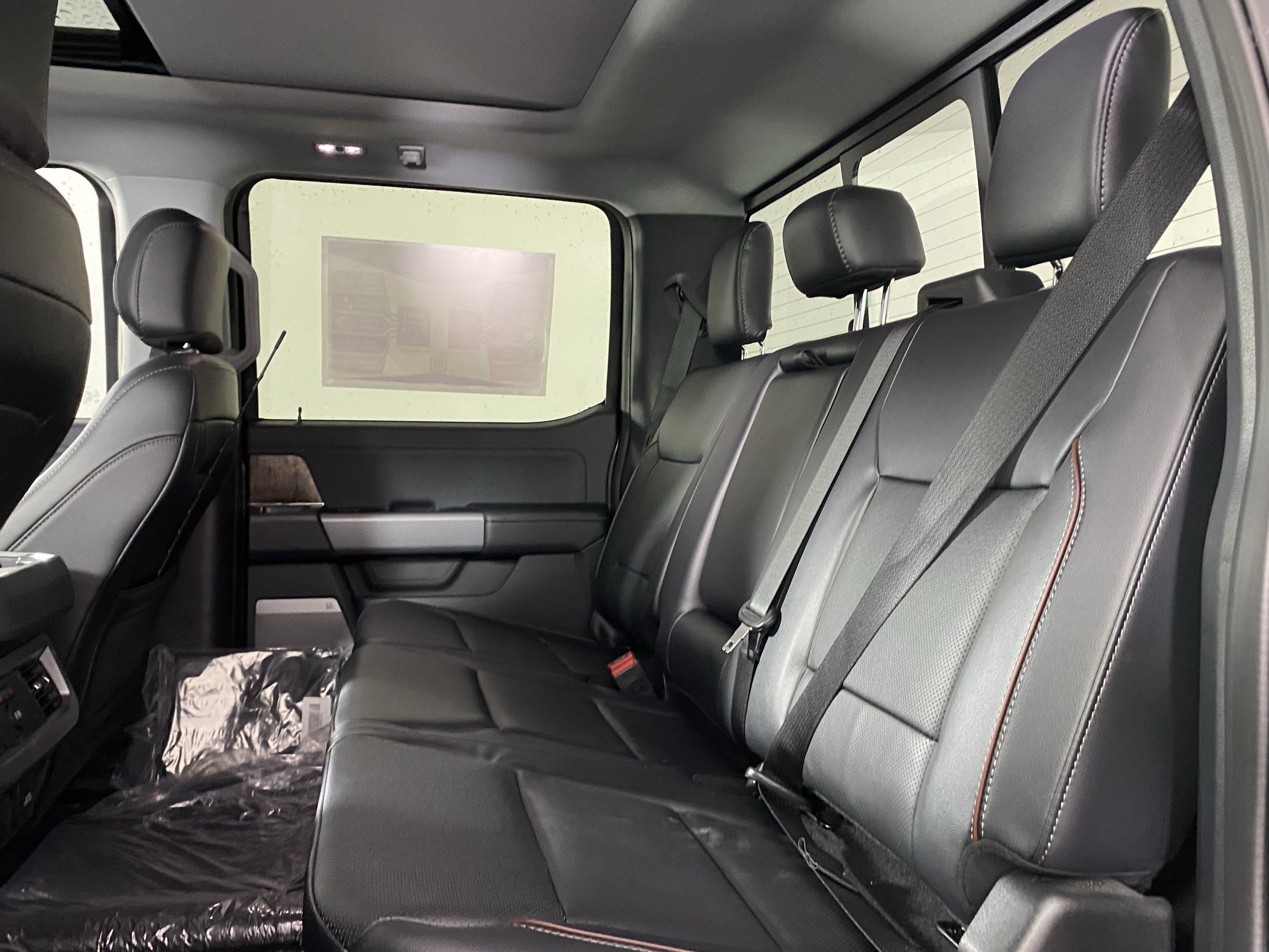 2024 Ford Super Duty F-250 Custom Black Widow Lariat 4WD Crew Cab 6.75' Box