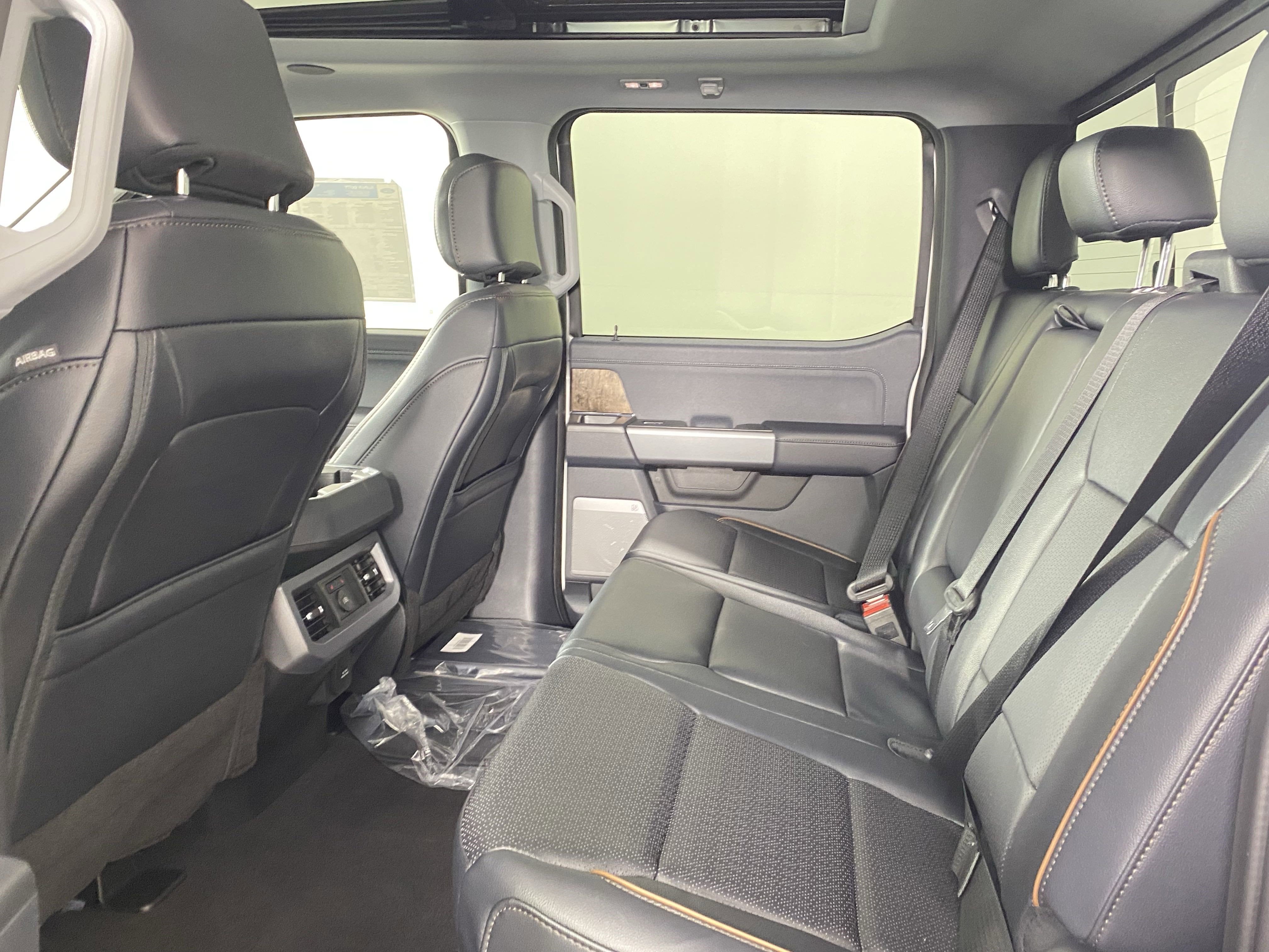 2025 Ford Super Duty F-250 SRW Lariat 4WD Crew Cab 6.75' Box