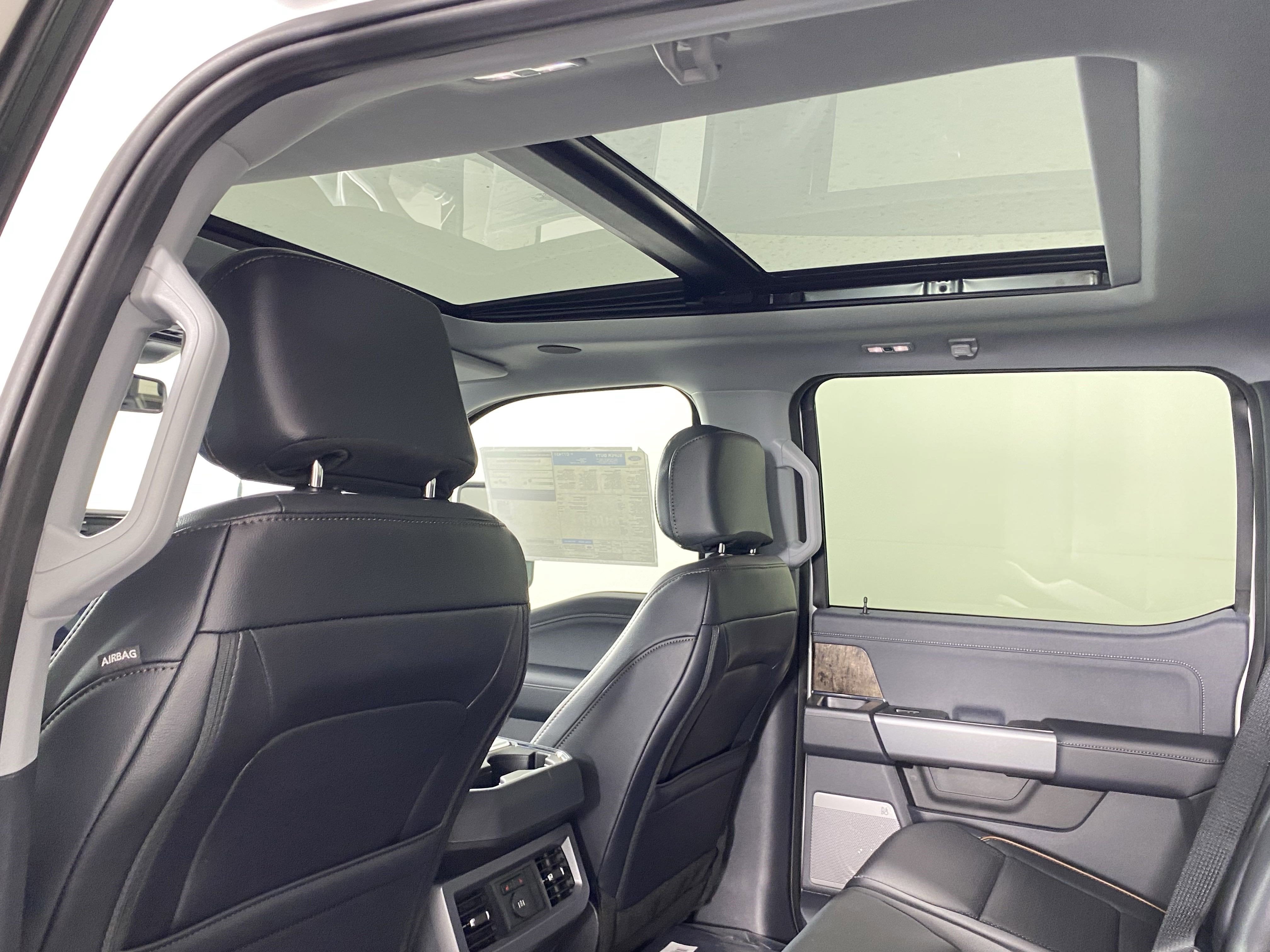 2025 Ford Super Duty F-250 SRW Lariat 4WD Crew Cab 6.75' Box