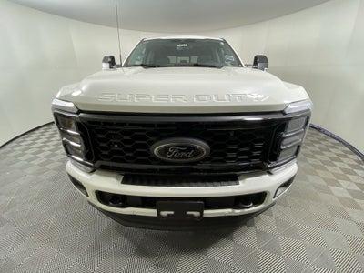 2025 Ford Super Duty F-250 SRW Lariat 4WD Crew Cab 6.75' Box
