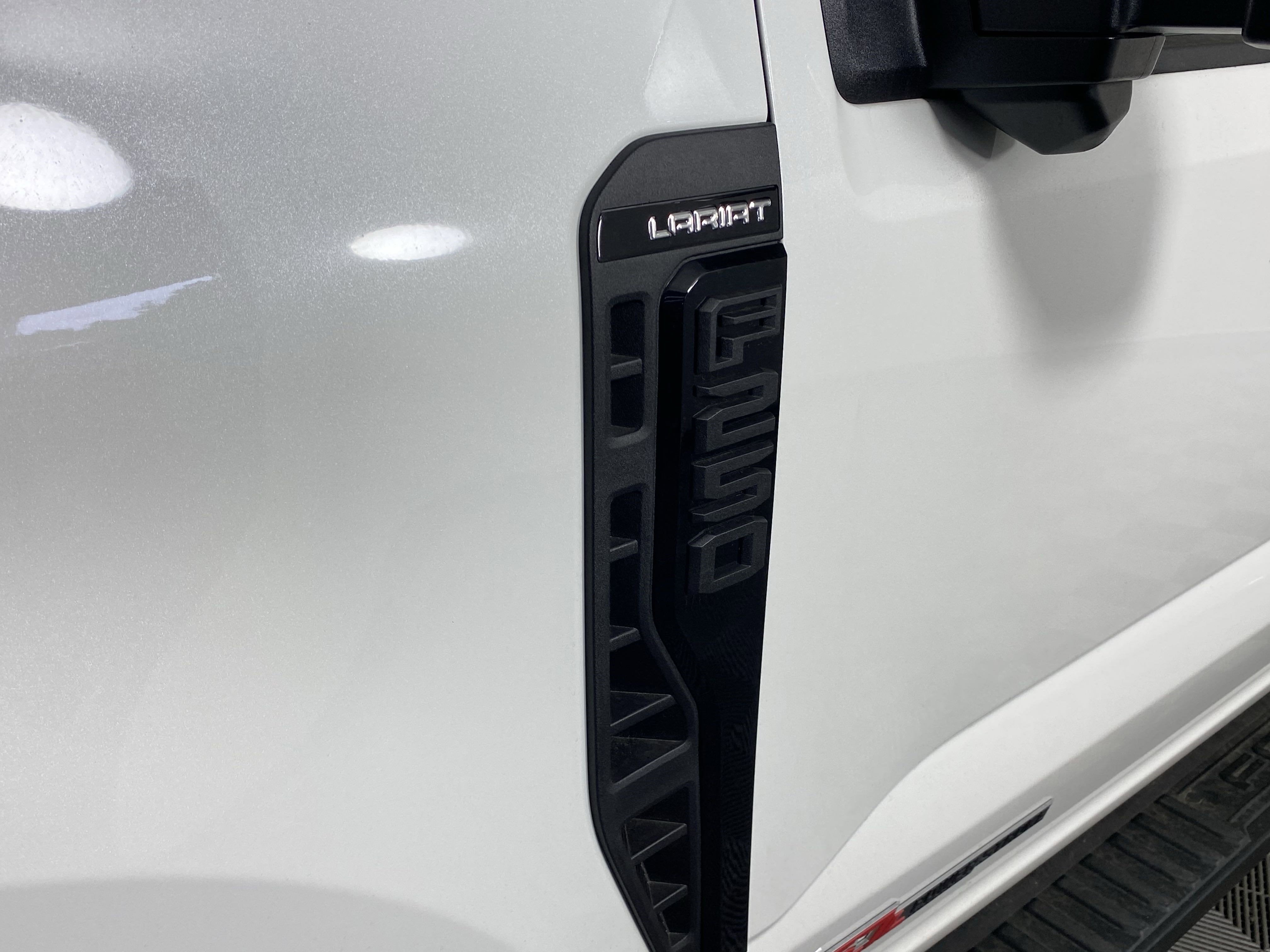 2025 Ford Super Duty F-250 SRW Lariat 4WD Crew Cab 6.75' Box