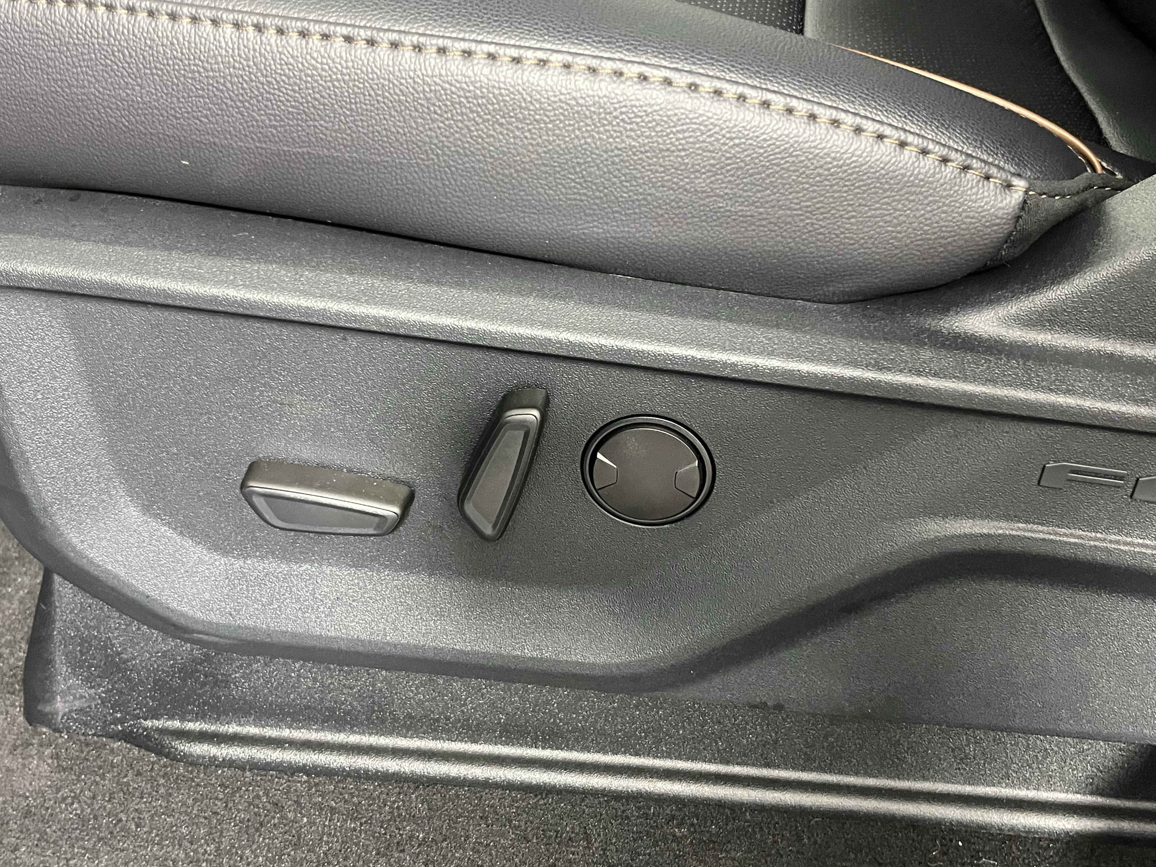 2026 Ford Super Duty F-250 SRW LARIAT 4WD Crew Cab 6.75' Box