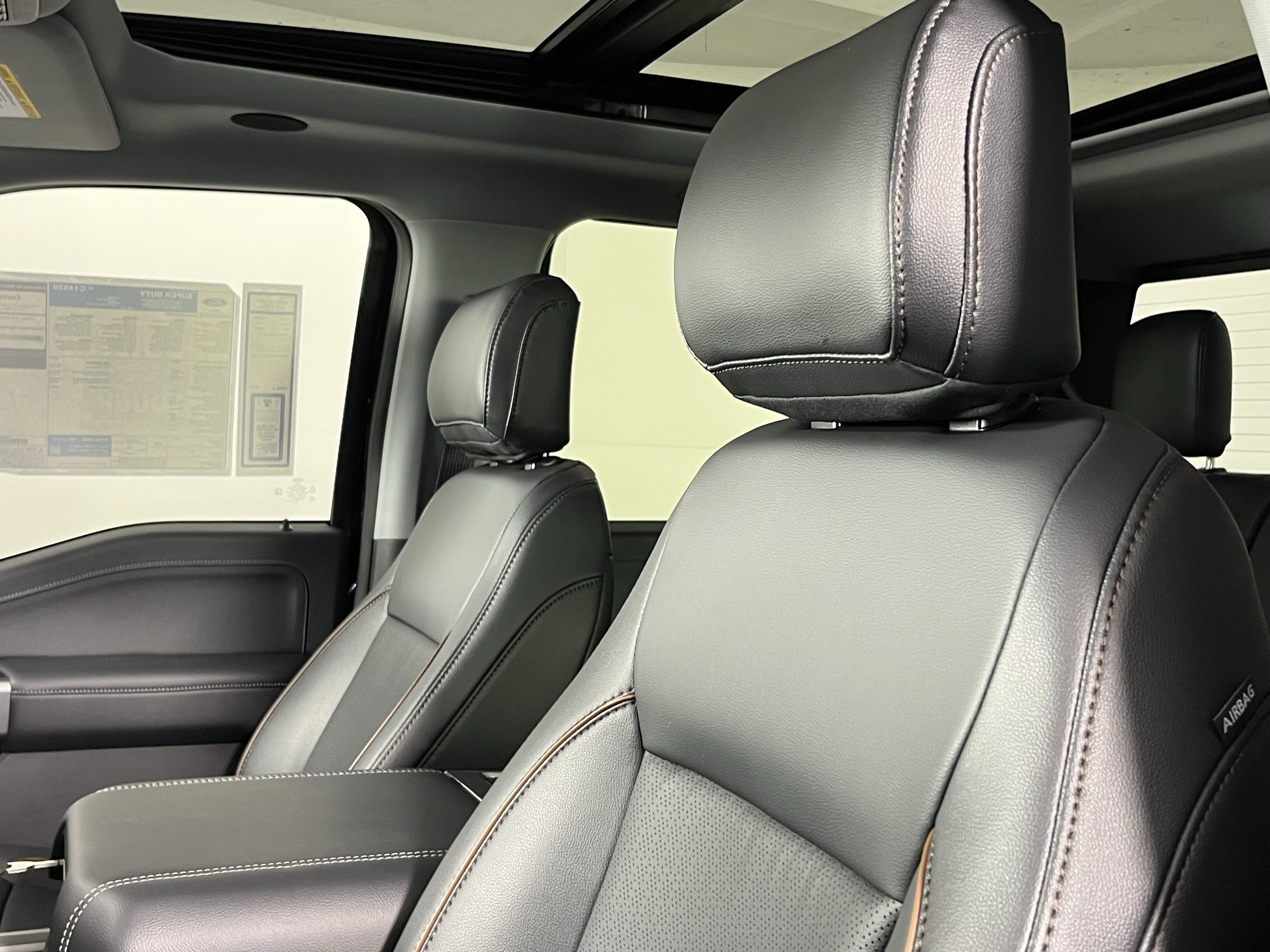 2026 Ford Super Duty F-250 SRW LARIAT 4WD Crew Cab 6.75' Box