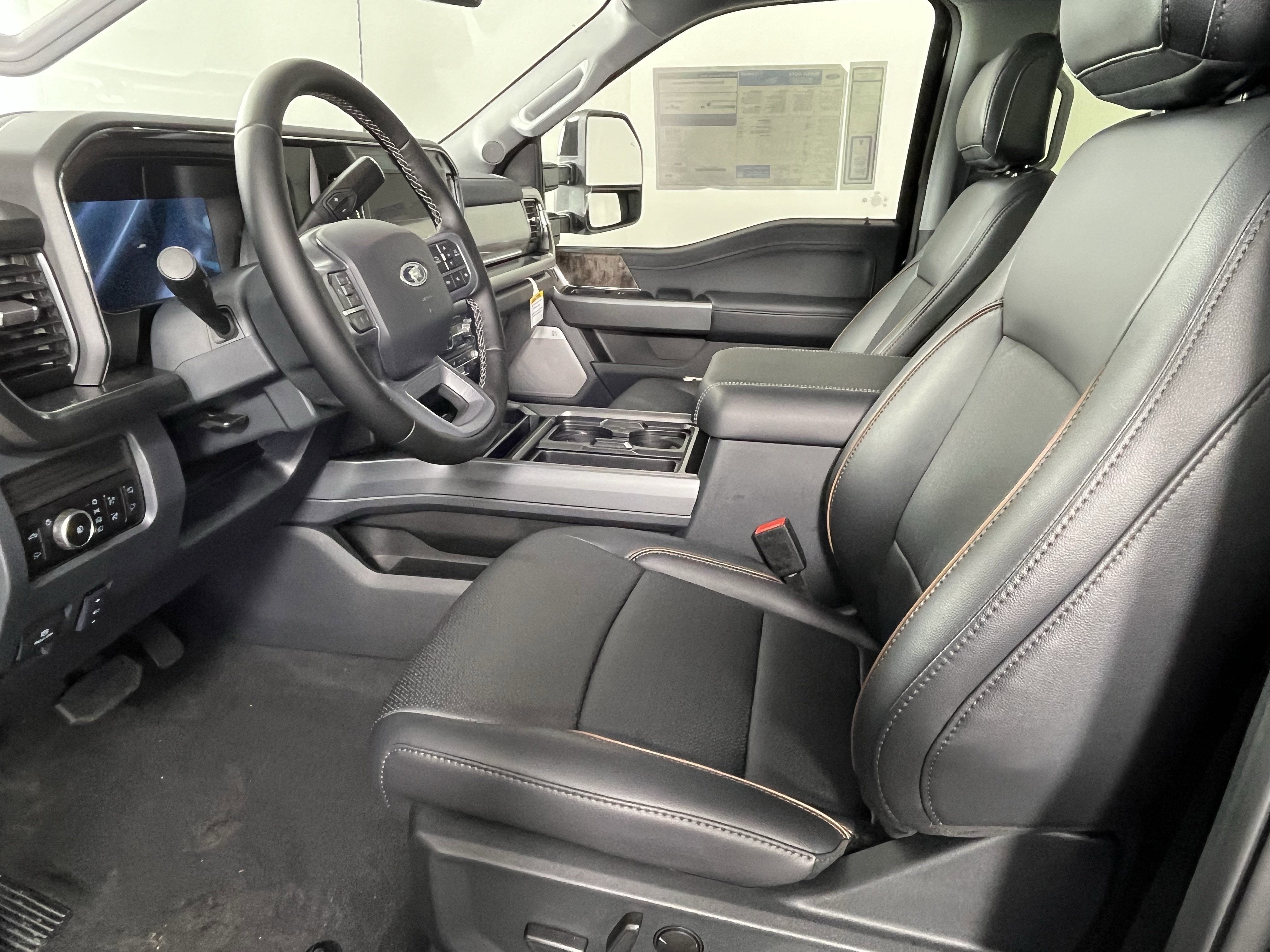 2026 Ford Super Duty F-250 SRW LARIAT 4WD Crew Cab 6.75' Box