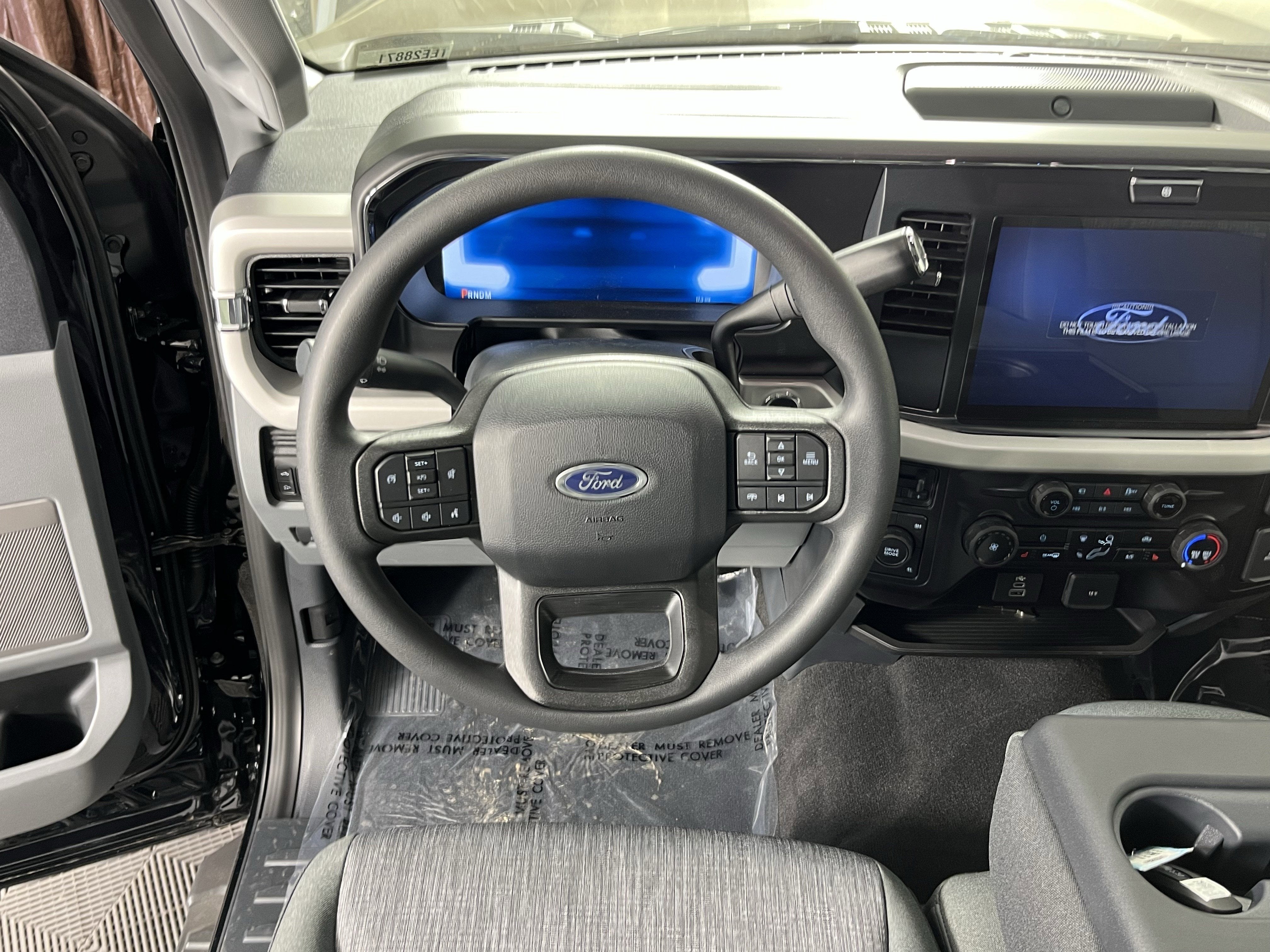 2026 Ford Super Duty F-250 SRW XLT 4WD Crew Cab 6.75' Box