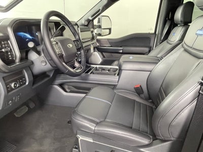 2026 Ford Super Duty F-250 SRW PLATINUM 4WD Crew Cab 6.75' Box