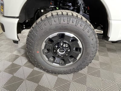 2026 Ford Super Duty F-250 SRW PLATINUM 4WD Crew Cab 6.75' Box