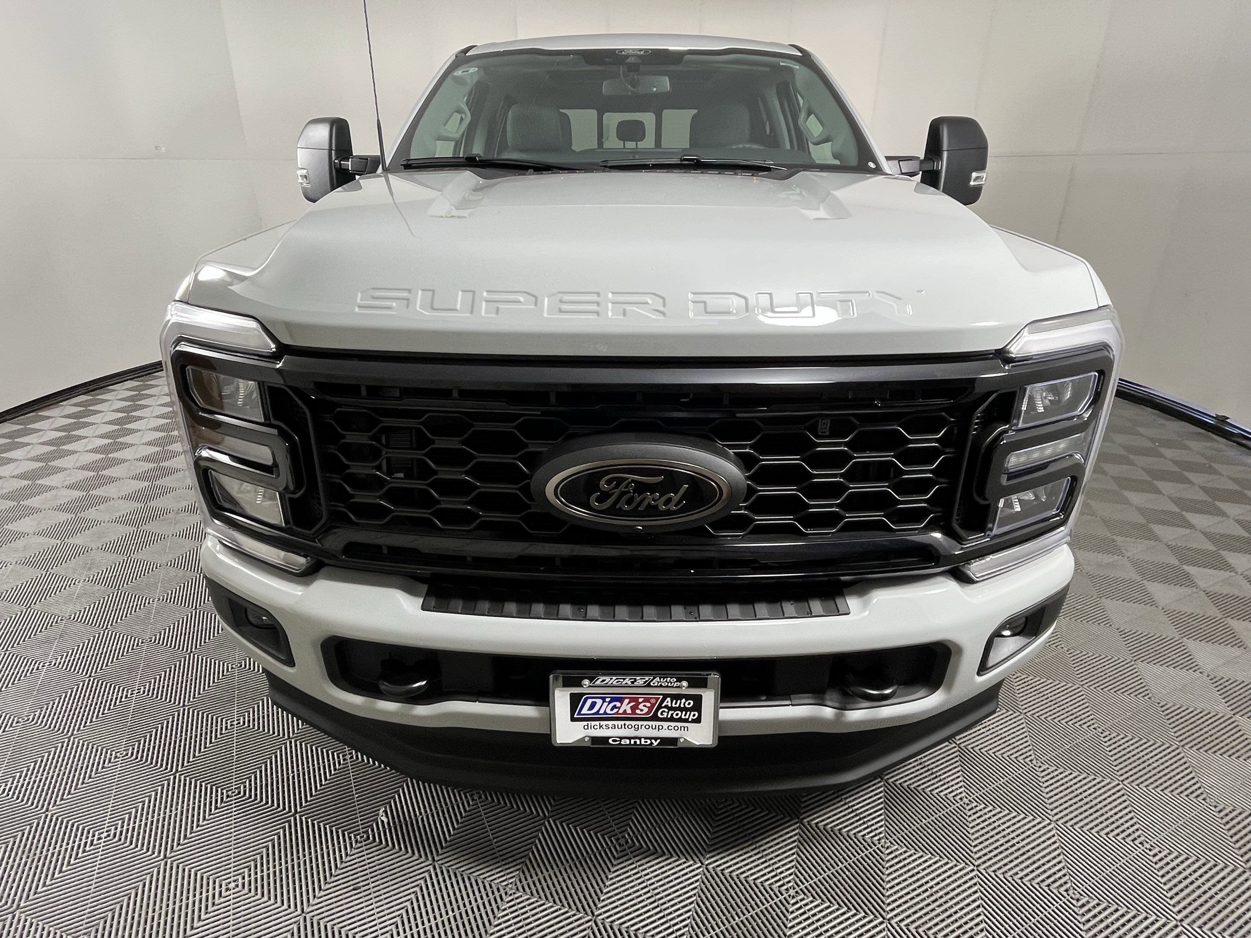 2026 Ford Super Duty F-250 SRW XLT 4WD Crew Cab 6.75' Box