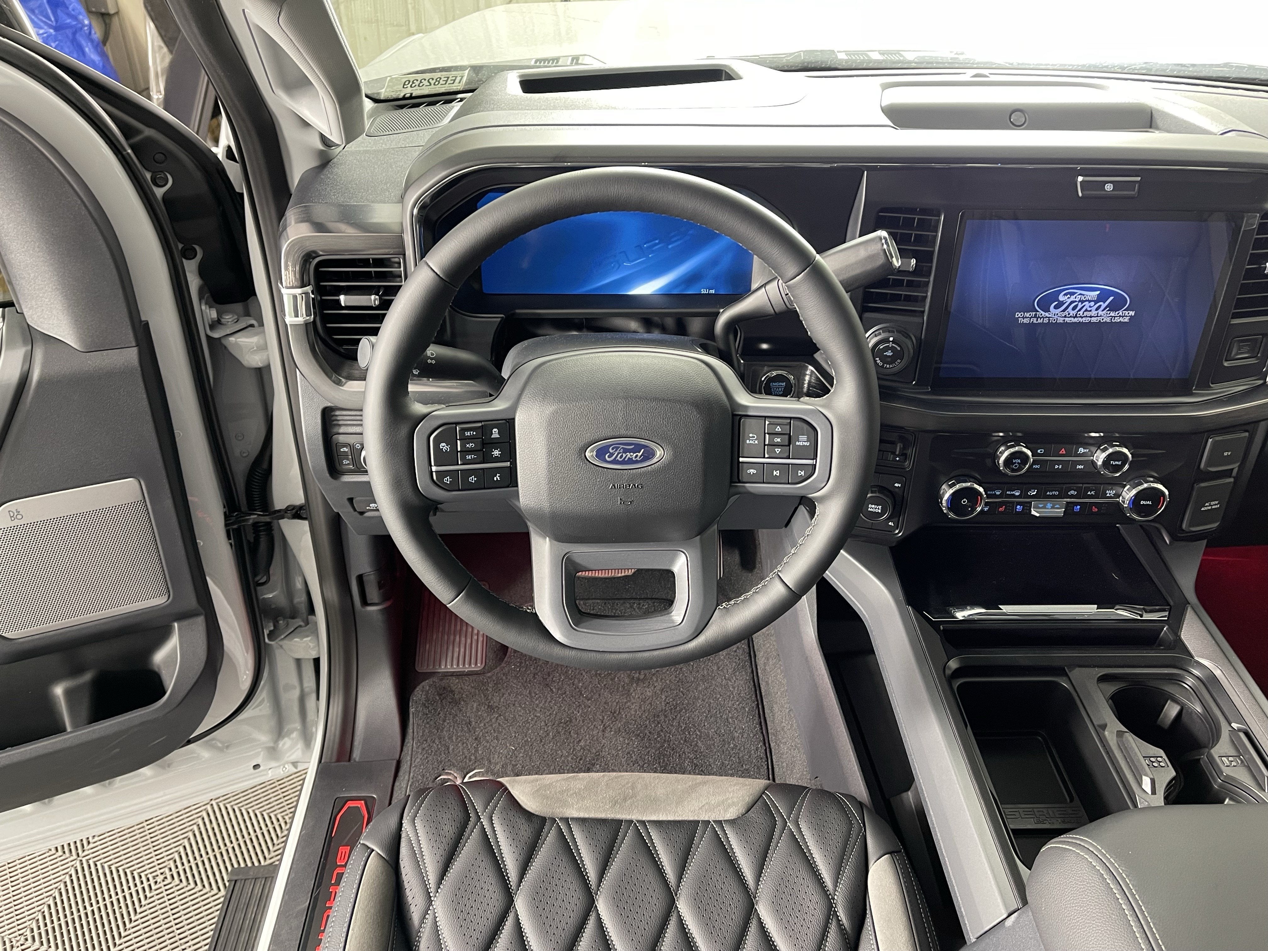 2026 Ford Super Duty F-250 SRW LARIAT 4WD Crew Cab 6.75' Box