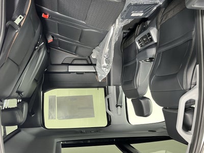 2026 Ford Super Duty F-250 SRW LARIAT 4WD Crew Cab 6.75' Box