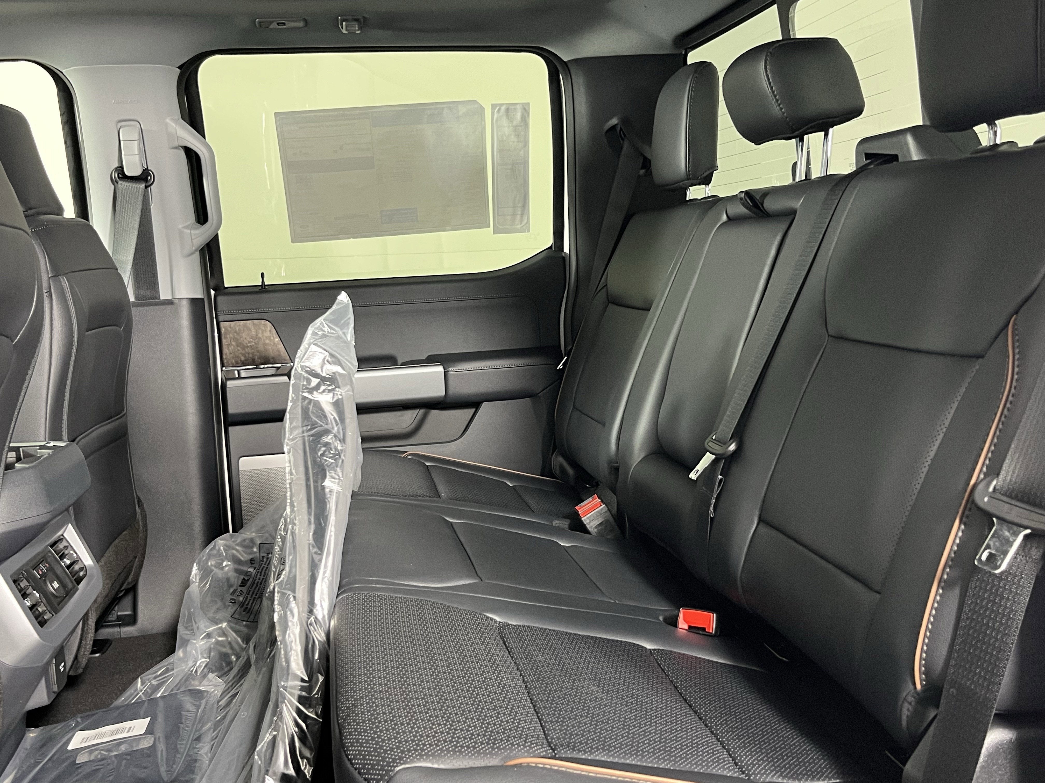 2026 Ford Super Duty F-250 SRW LARIAT 4WD Crew Cab 6.75' Box