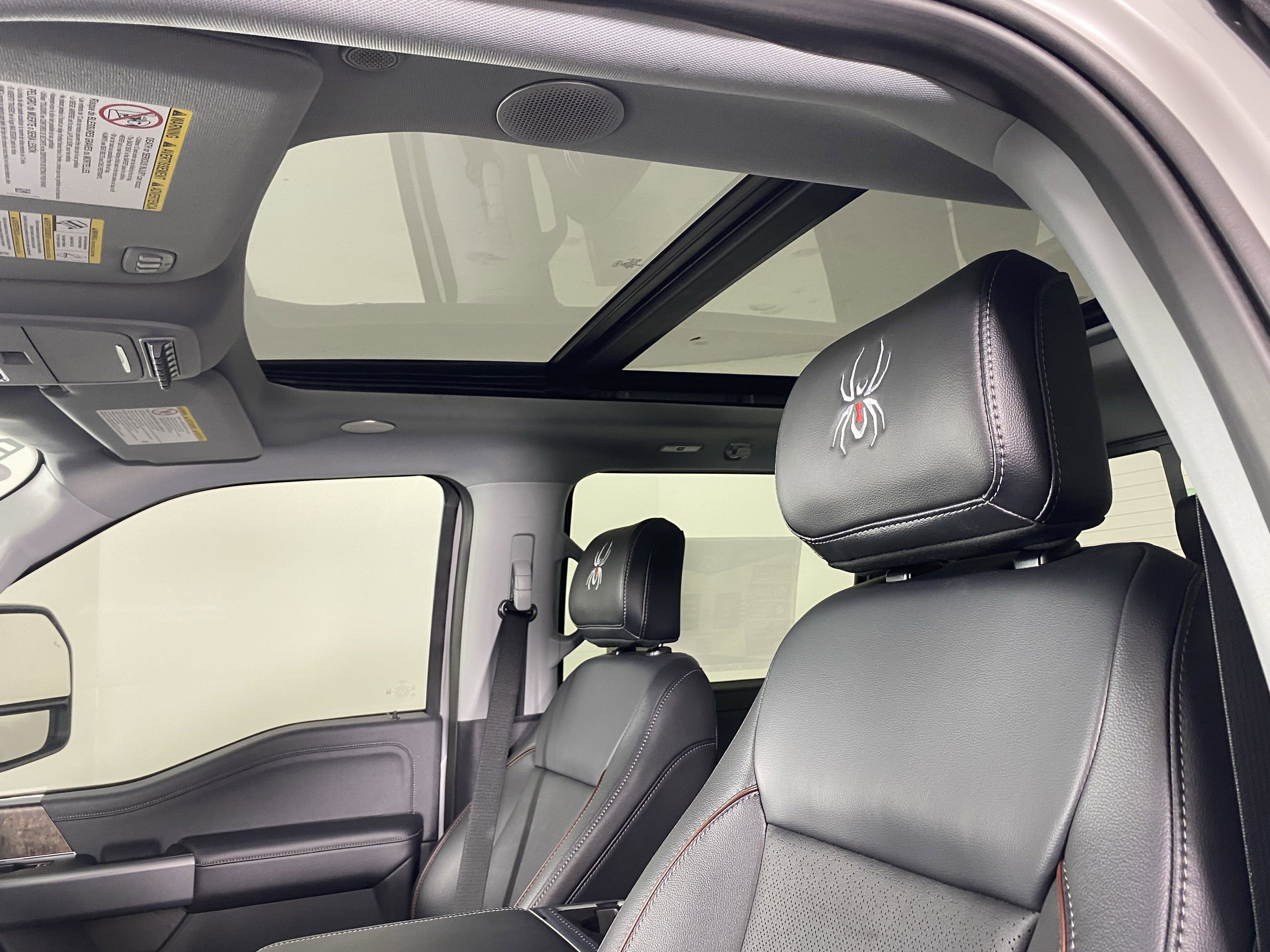 2024 Ford Super Duty F-250 Custom Black Widow Lariat 4WD Crew Cab 6.75' Box