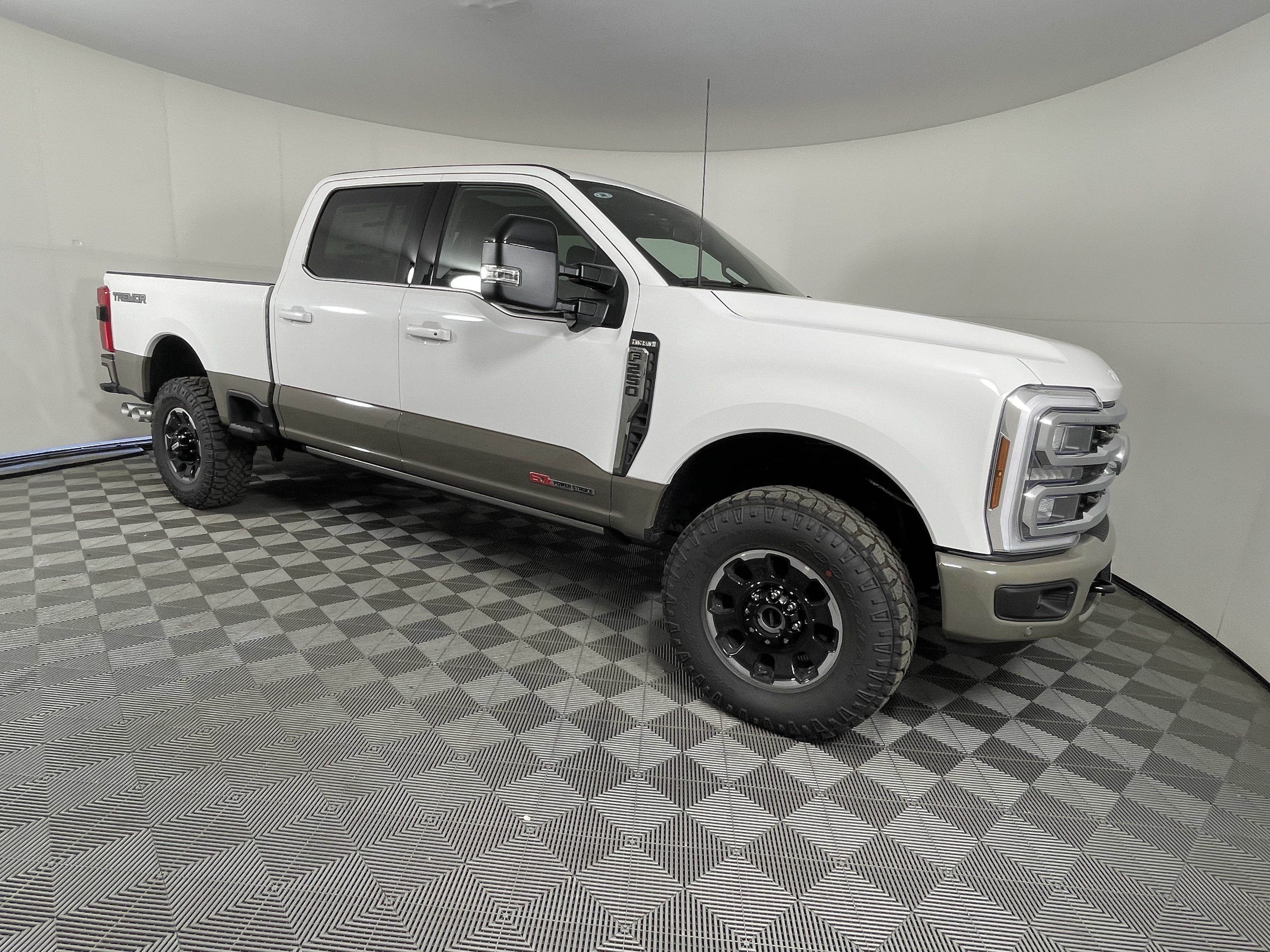 2026 Ford Super Duty F-250 SRW KING RANCH 4WD Crew Cab 6.75' Box