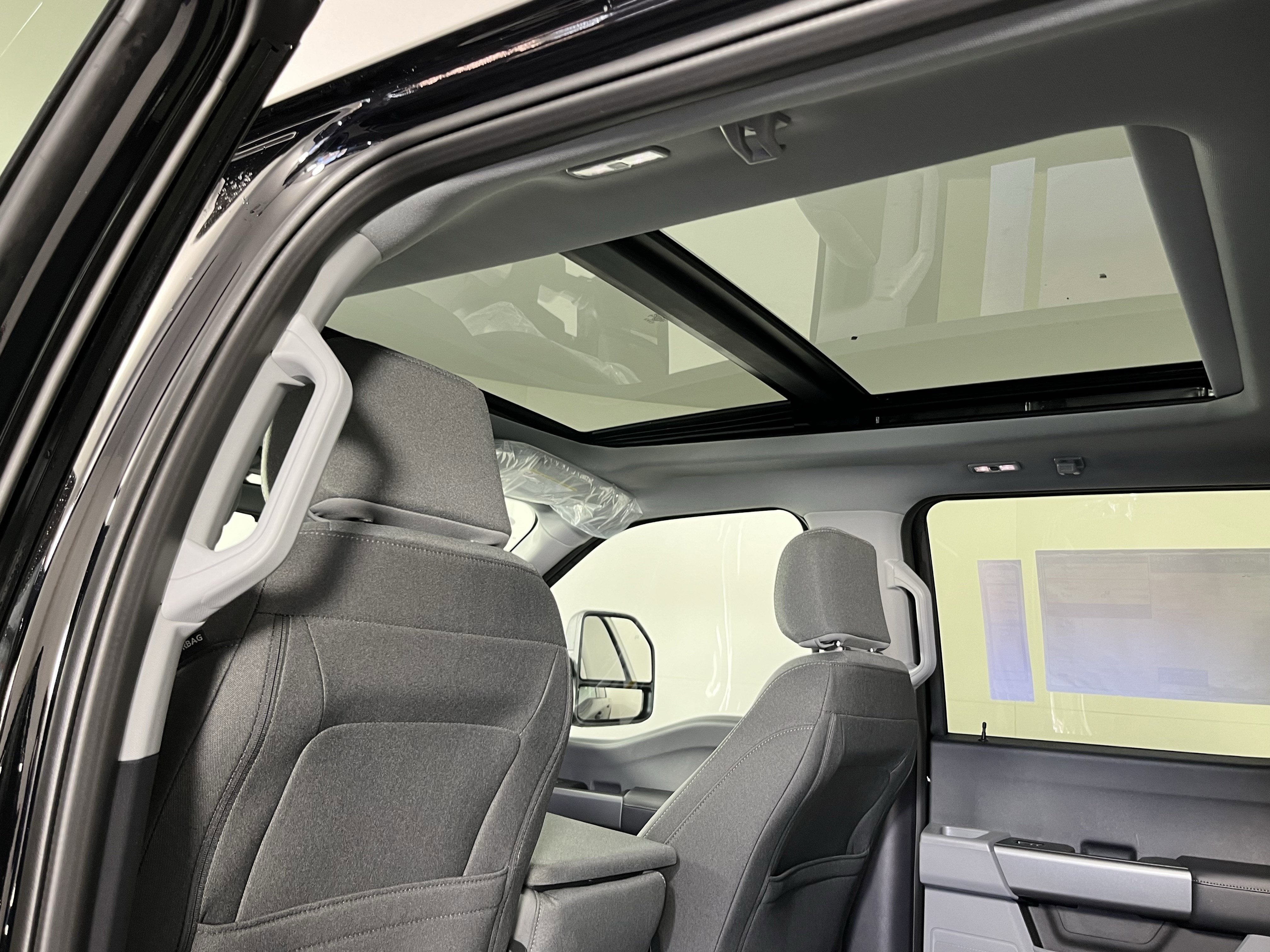 2026 Ford Super Duty F-250 SRW XLT 4WD Crew Cab 6.75' Box