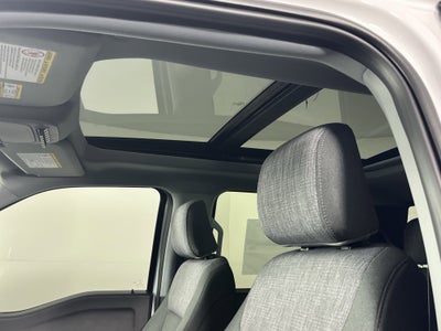 2026 Ford Super Duty F-250 SRW XLT 4WD Crew Cab 6.75' Box