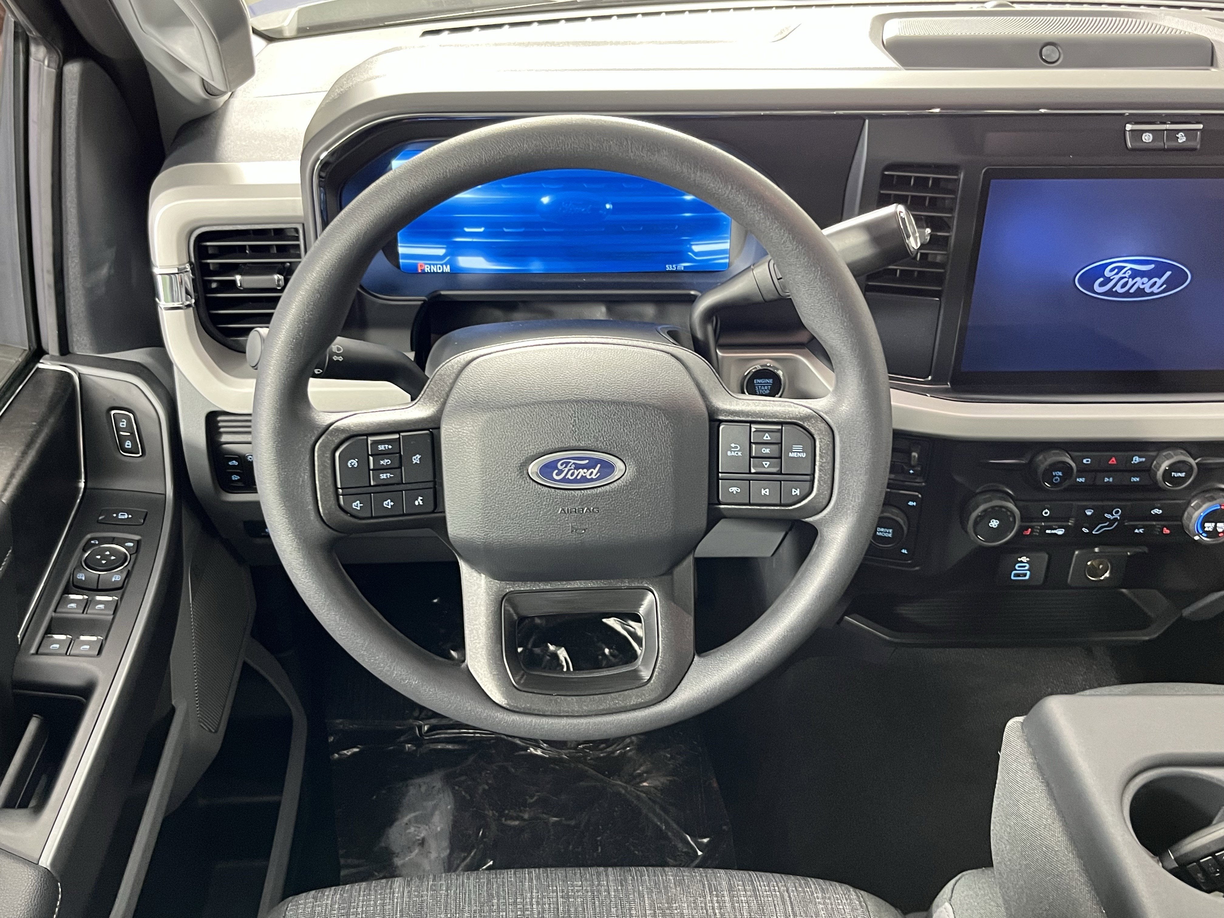 2026 Ford Super Duty F-250 SRW XLT 4WD Crew Cab 6.75' Box