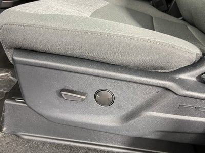 2026 Ford Super Duty F-250 SRW XLT 4WD Crew Cab 6.75' Box