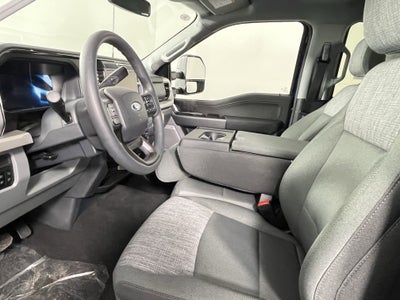 2026 Ford Super Duty F-250 SRW XLT 4WD Crew Cab 6.75' Box