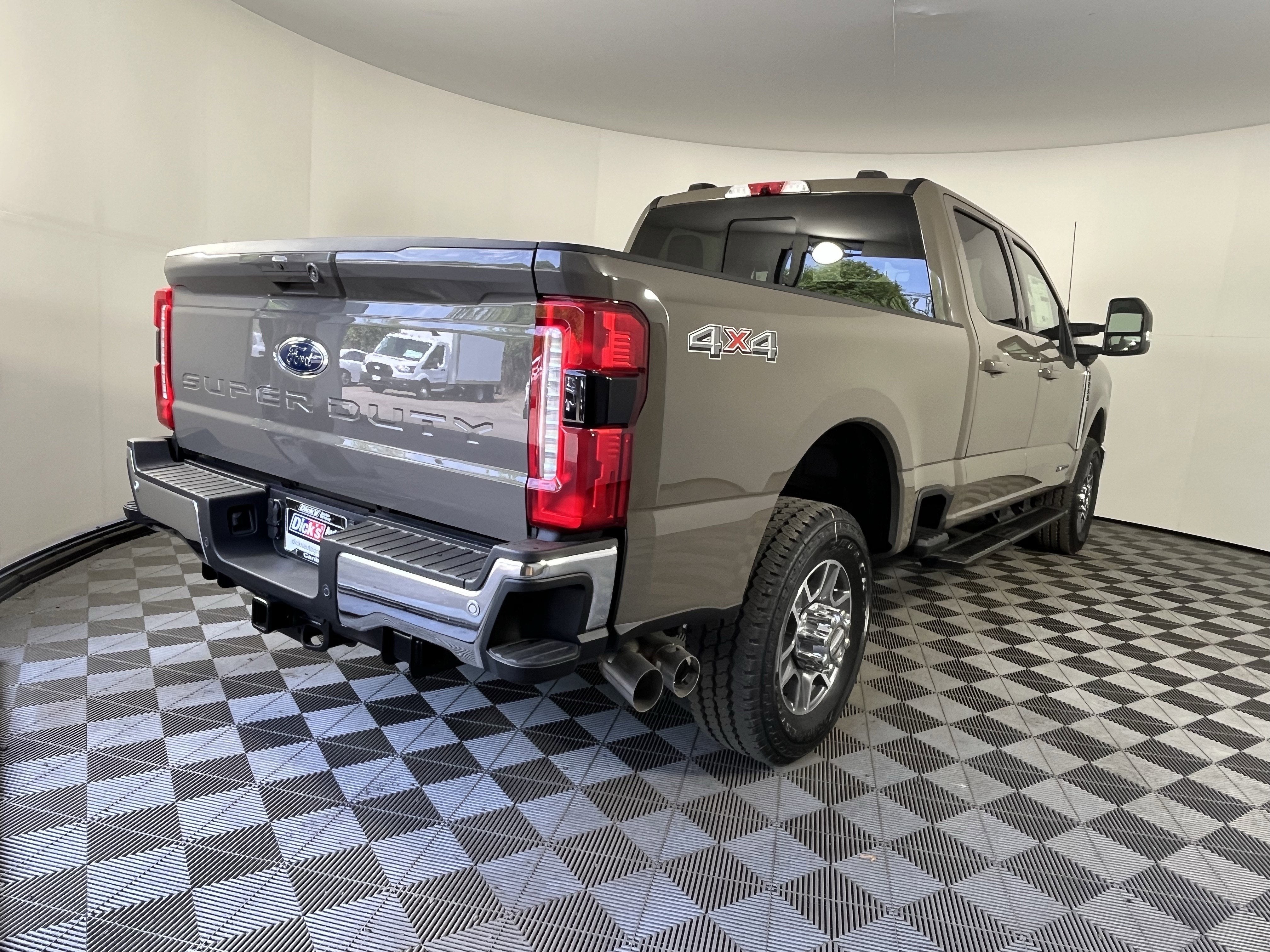 2026 Ford Super Duty F-250 SRW LARIAT 4WD Crew Cab 6.75' Box