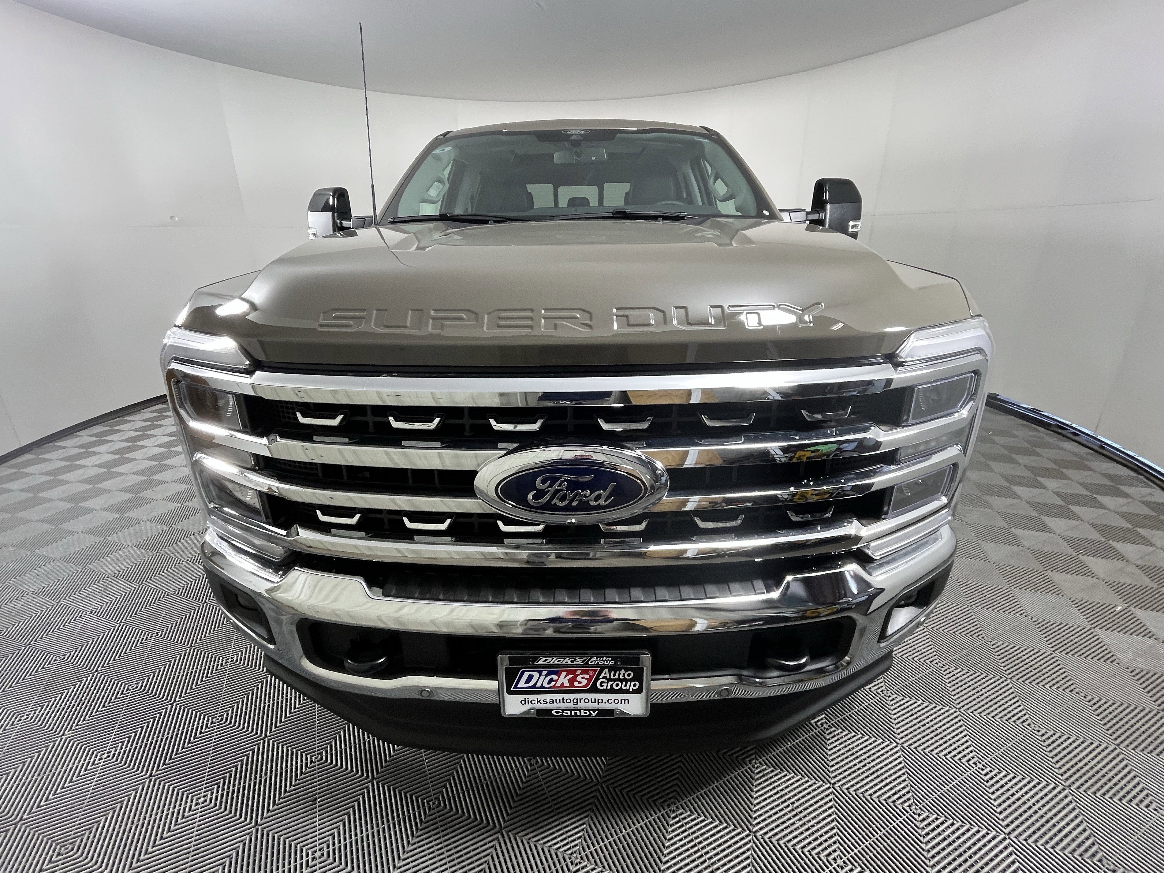 2026 Ford Super Duty F-250 SRW LARIAT 4WD Crew Cab 6.75' Box