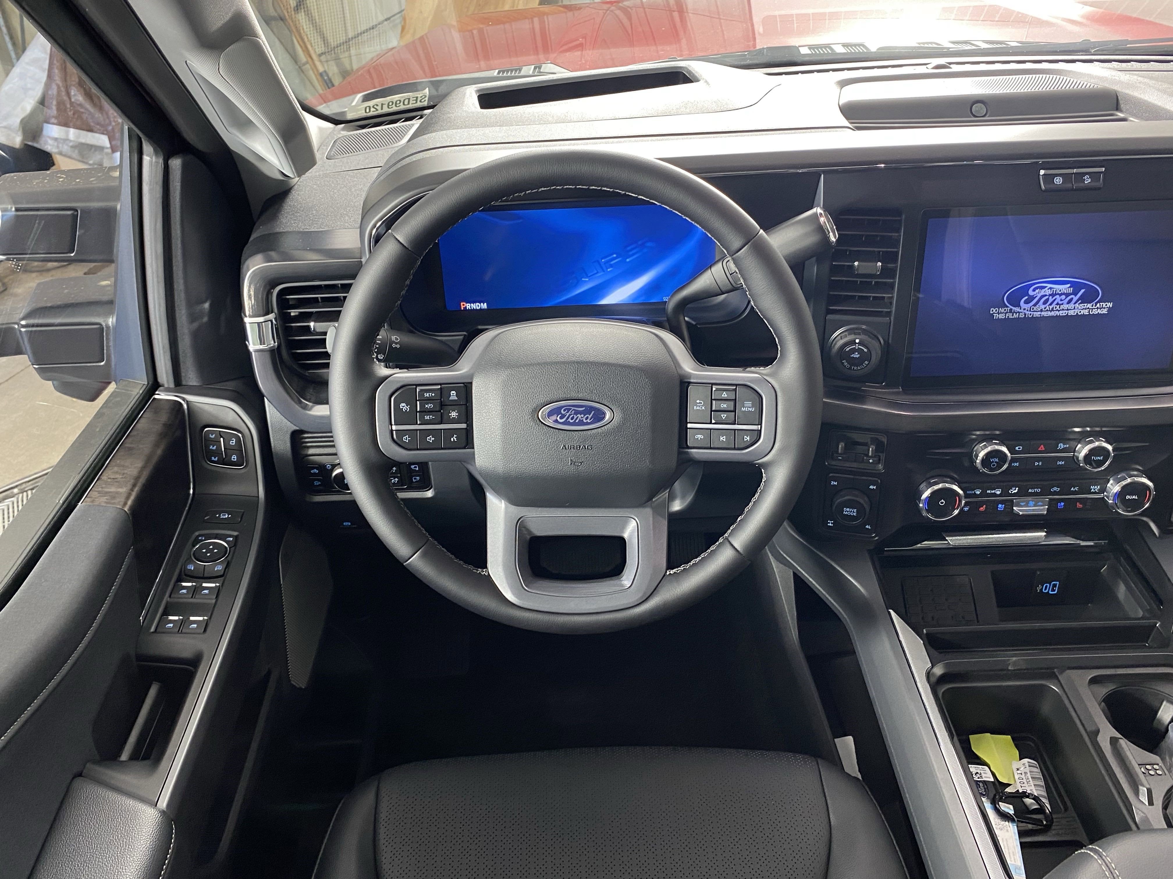 2025 Ford Super Duty F-250 SRW Lariat 4WD Crew Cab 6.75' Box