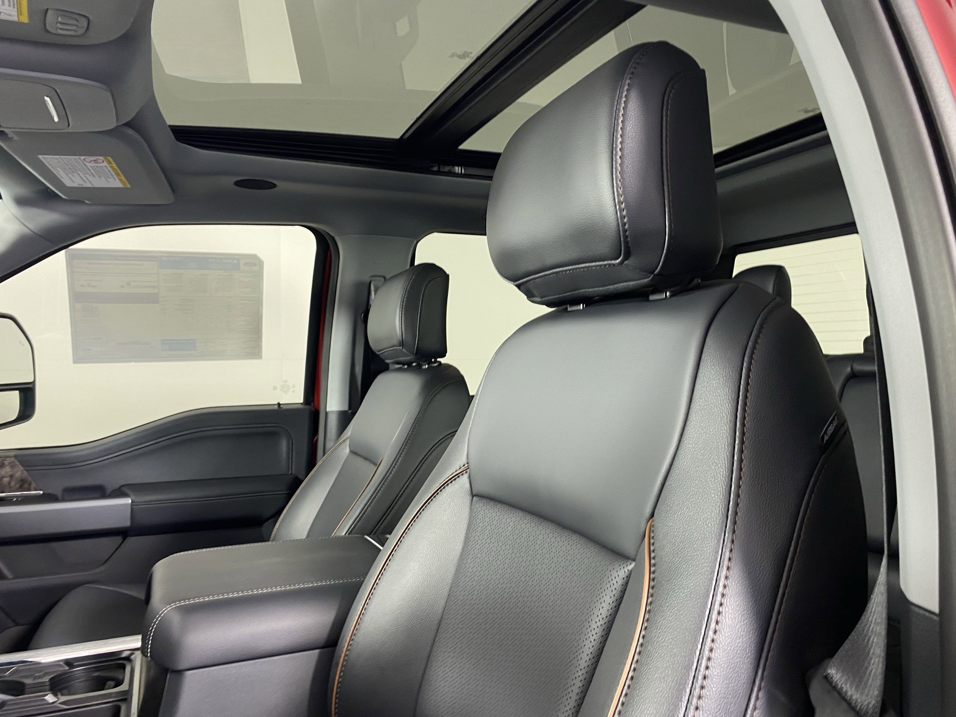 2025 Ford Super Duty F-250 SRW Lariat 4WD Crew Cab 6.75' Box