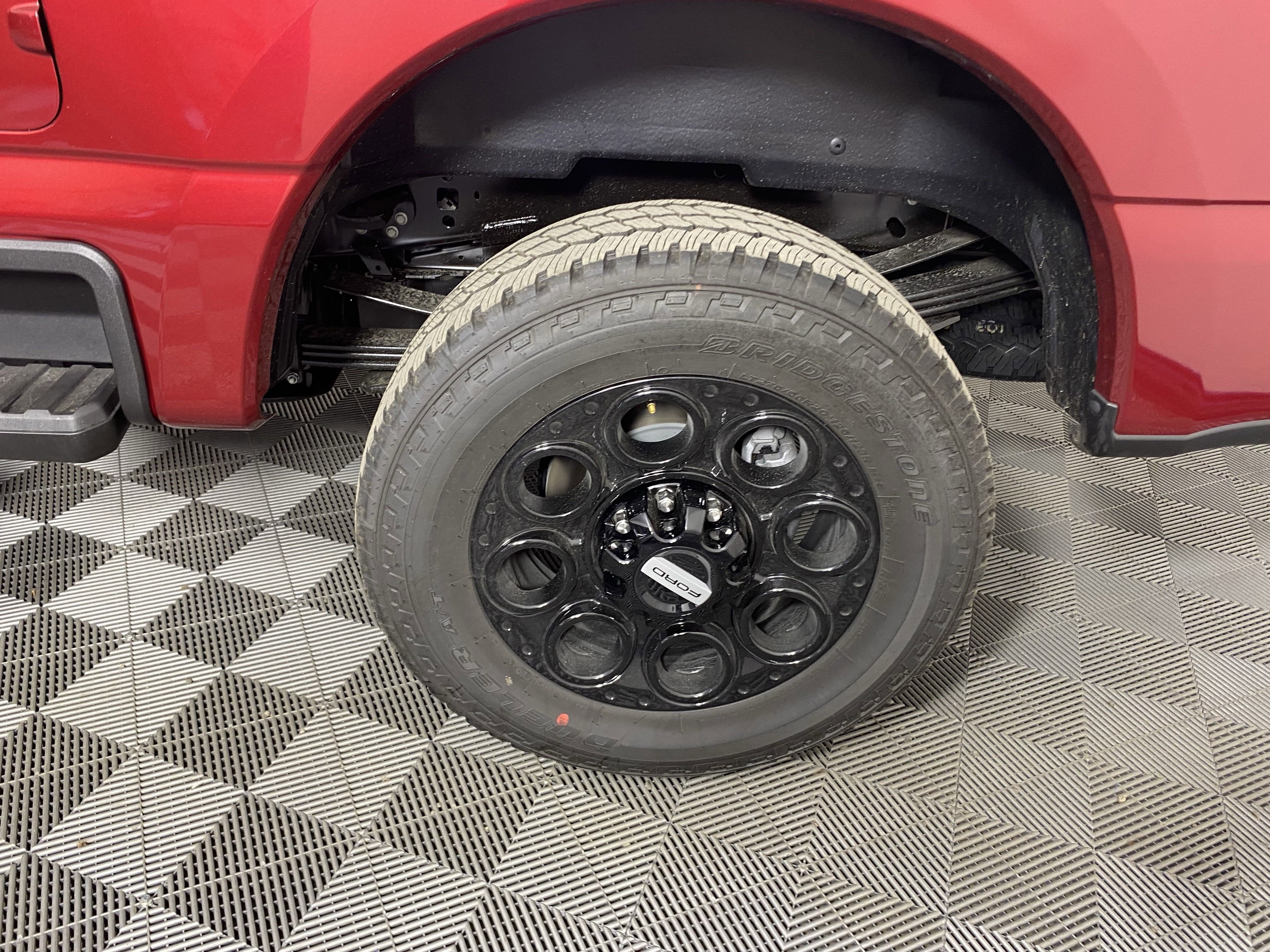 2025 Ford Super Duty F-250 SRW Lariat 4WD Crew Cab 6.75' Box