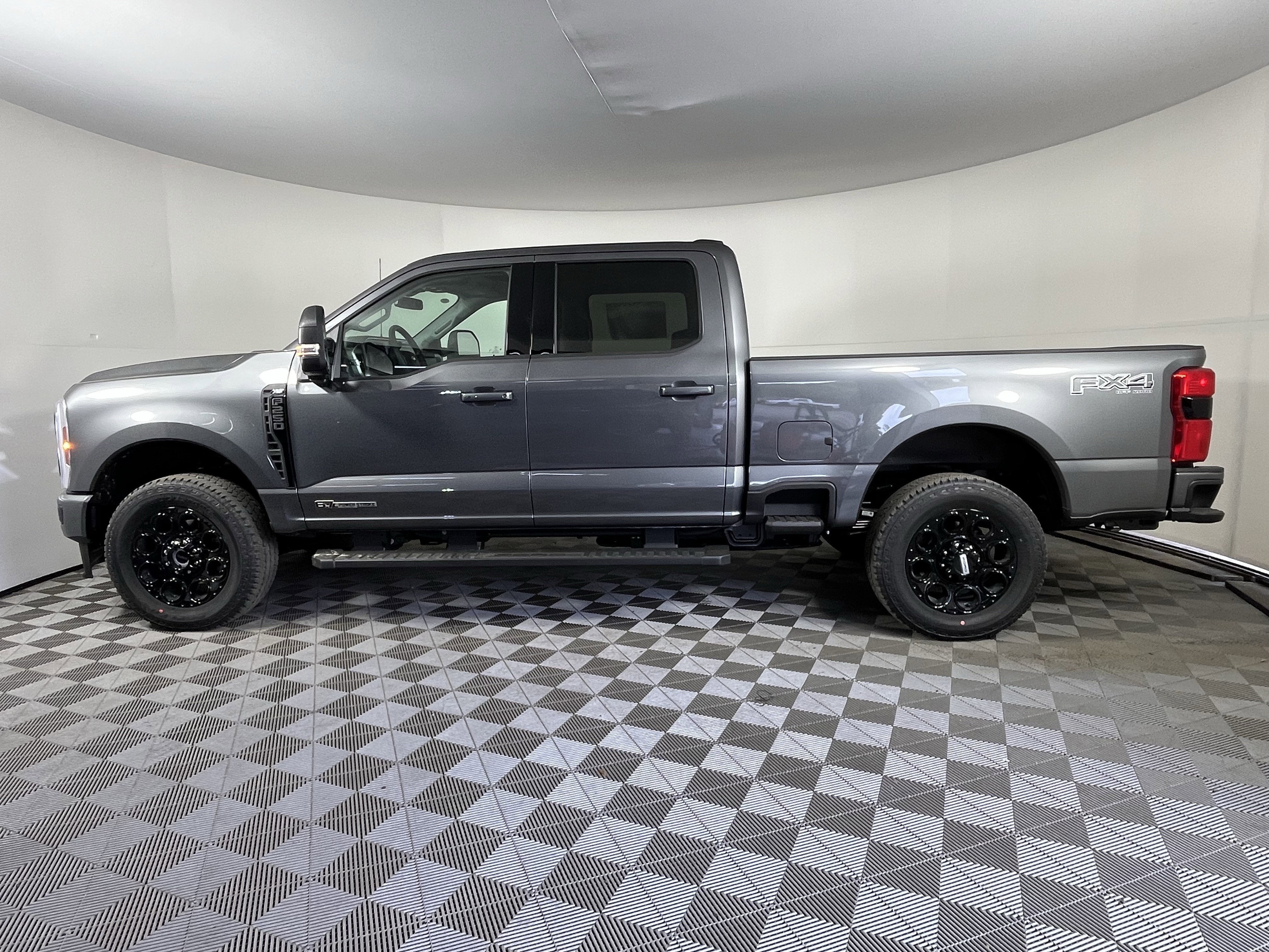2026 Ford Super Duty F-250 SRW XLT 4WD Crew Cab 6.75' Box