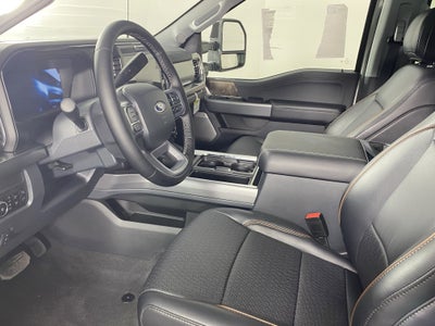 2025 Ford Super Duty F-250 SRW Lariat 4WD Crew Cab 6.75' Box