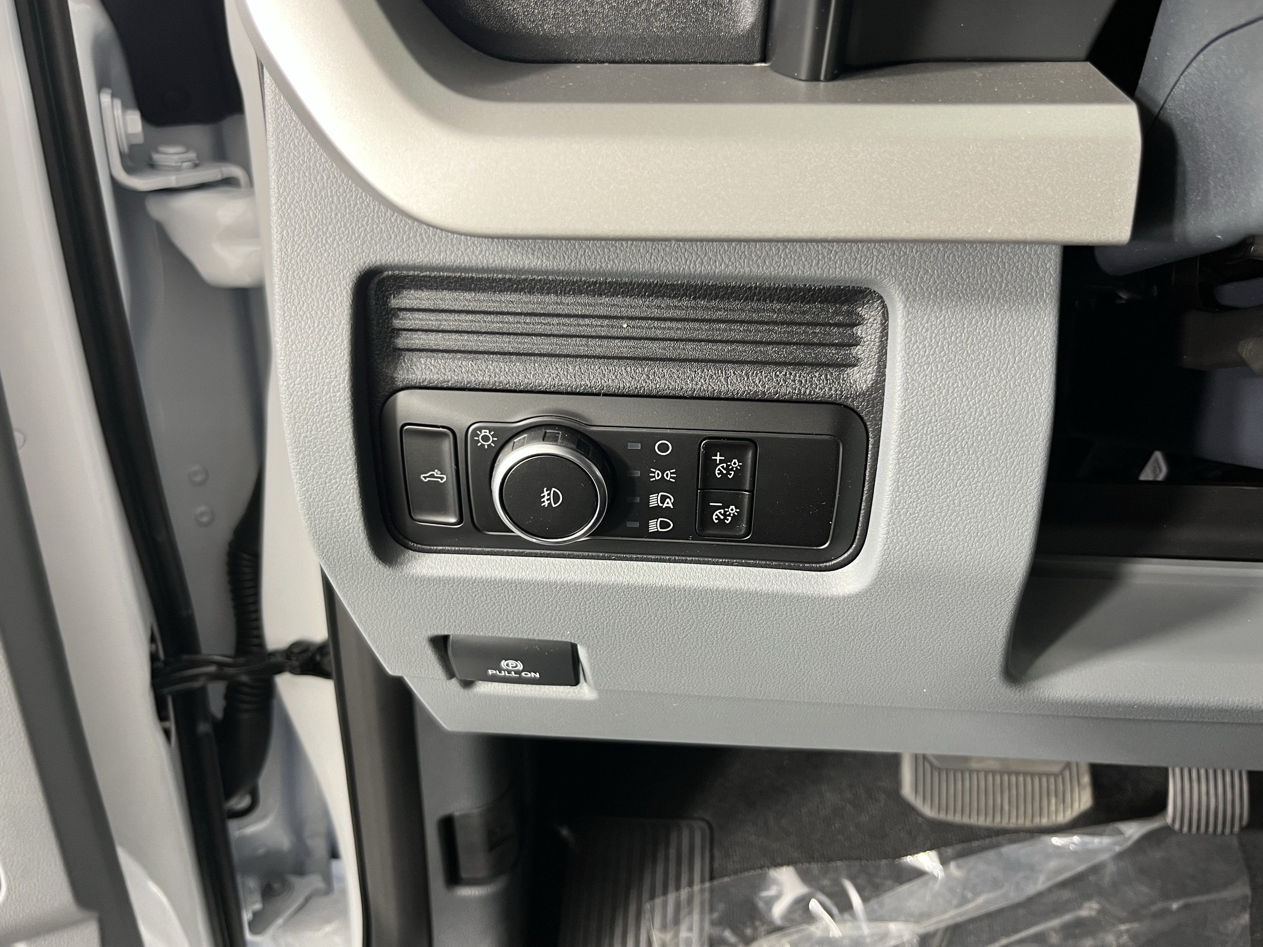 2026 Ford Super Duty F-250 SRW XLT 4WD Crew Cab 6.75' Box