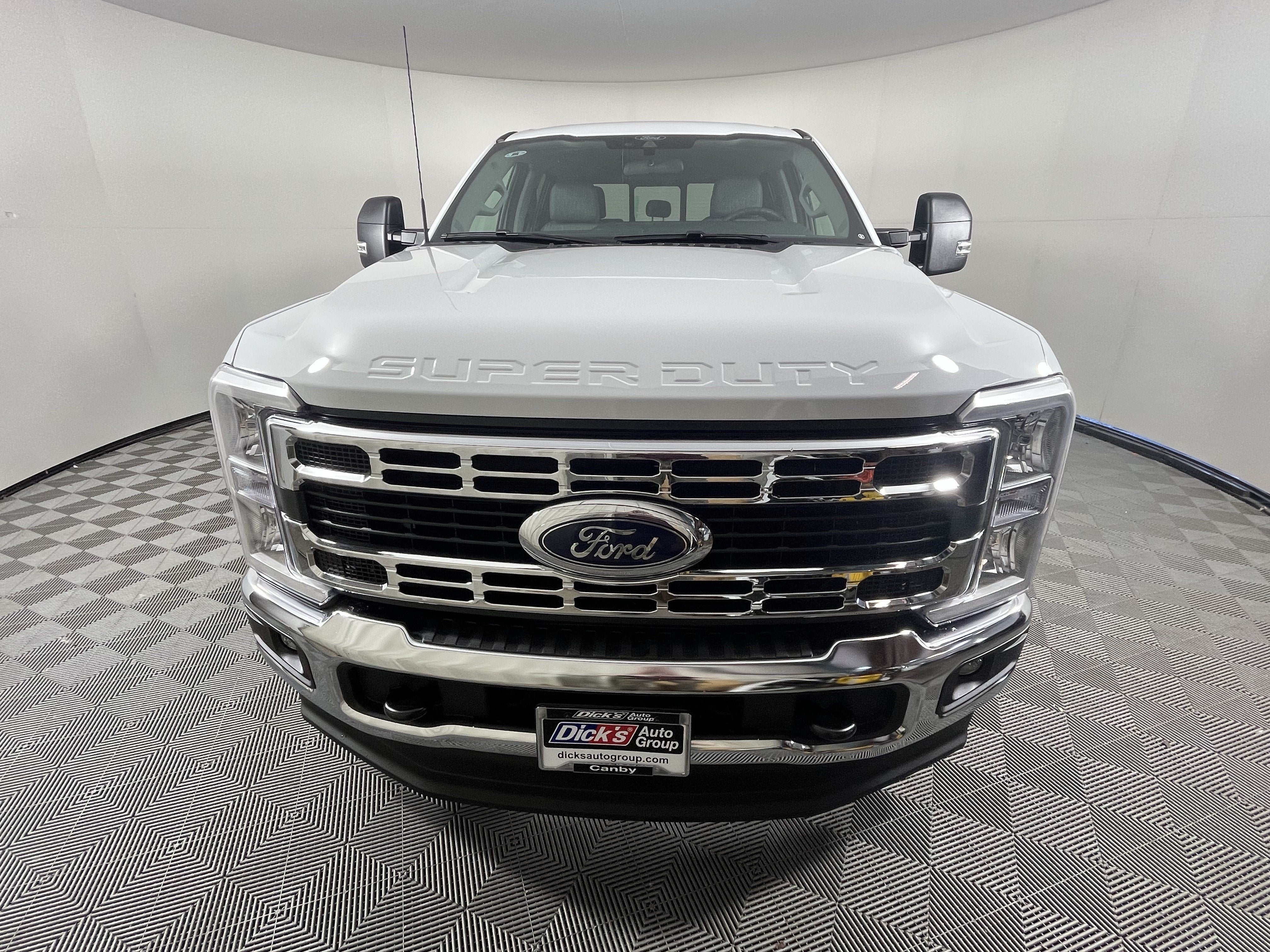 2026 Ford Super Duty F-250 SRW XLT 4WD Crew Cab 6.75' Box