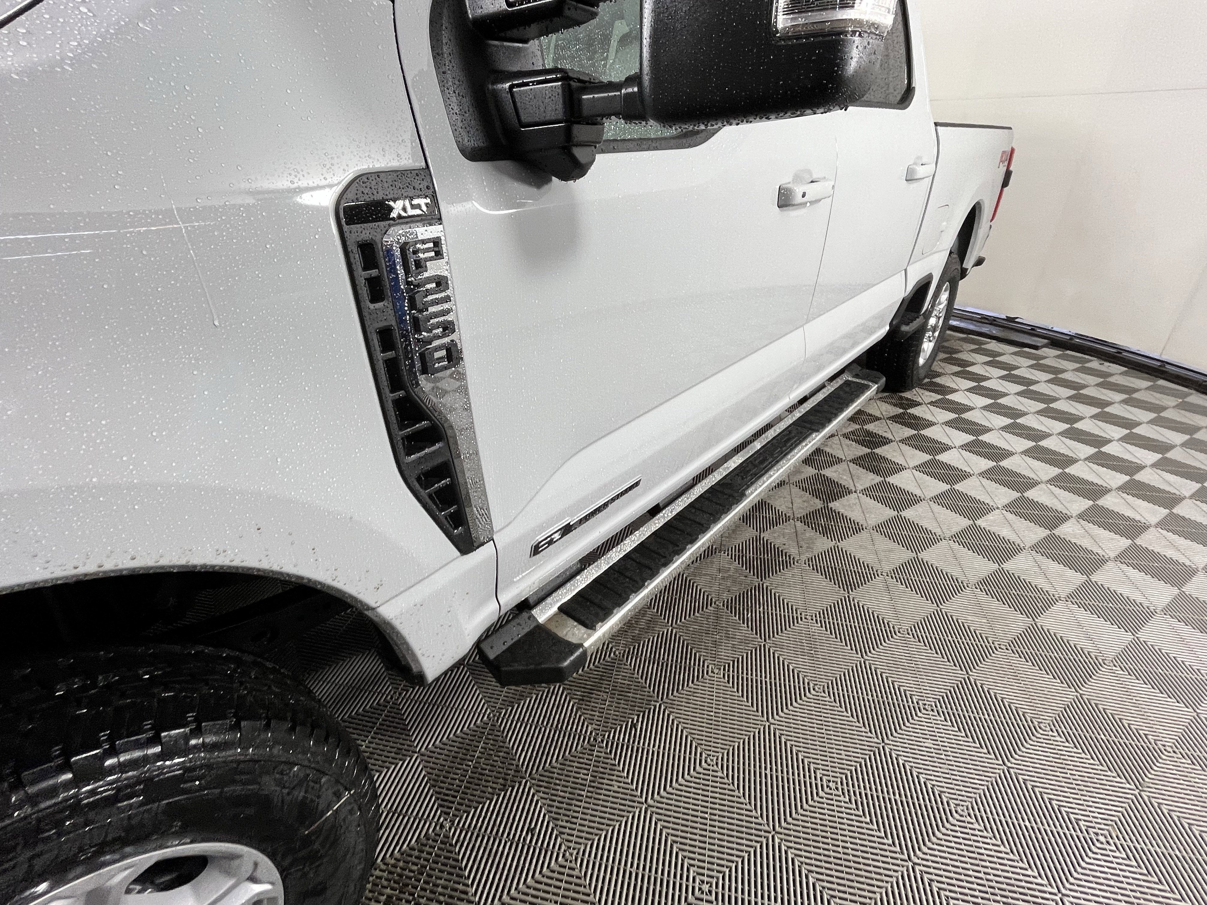 2026 Ford Super Duty F-250 SRW XLT 4WD Crew Cab 6.75' Box