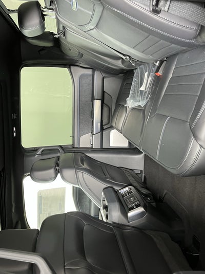 2025 Ford Super Duty F-250 SRW Platinum 4WD Crew Cab 6.75' Box