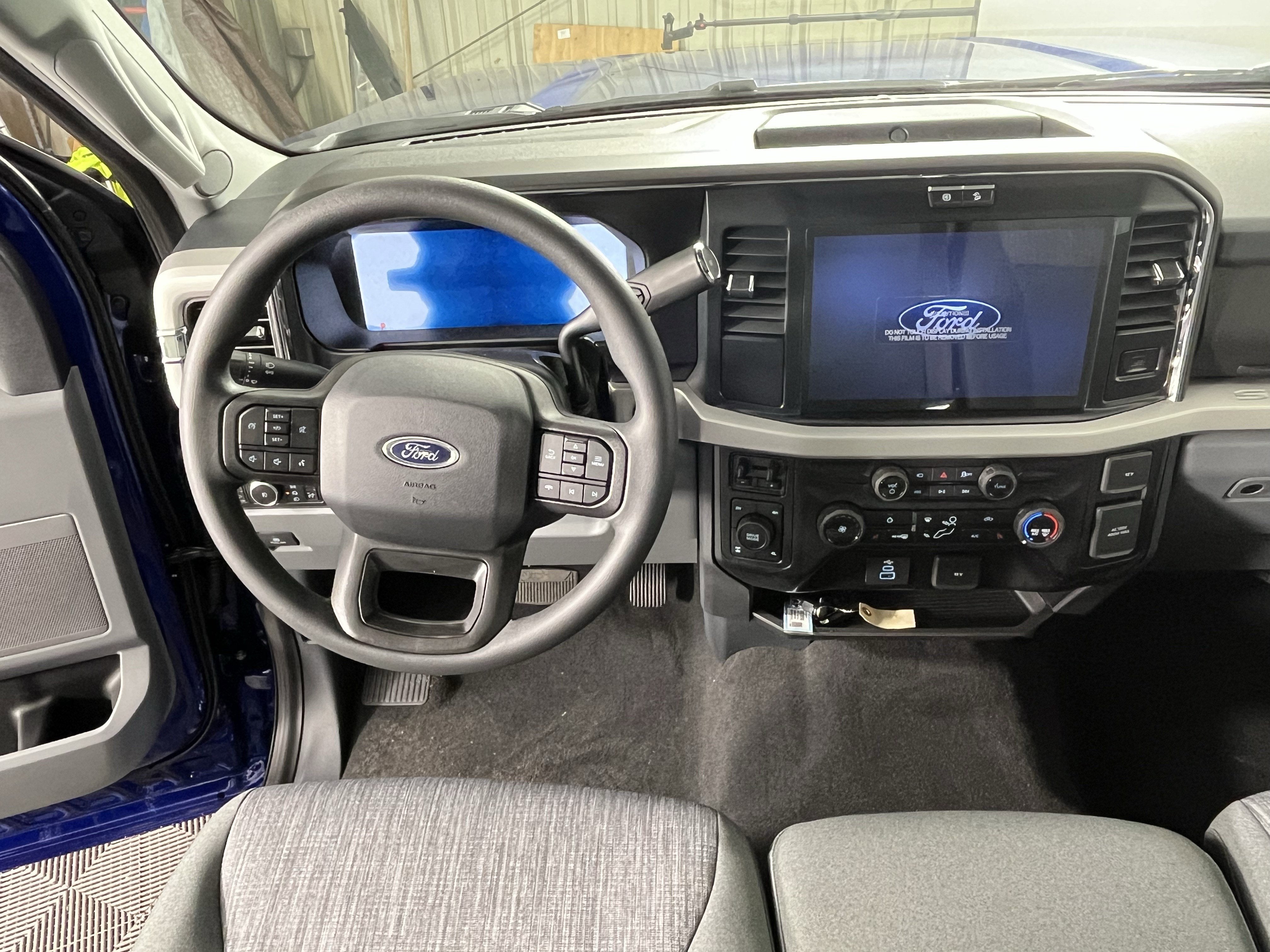 2026 Ford Super Duty F-250 SRW XLT 4WD Crew Cab 6.75' Box