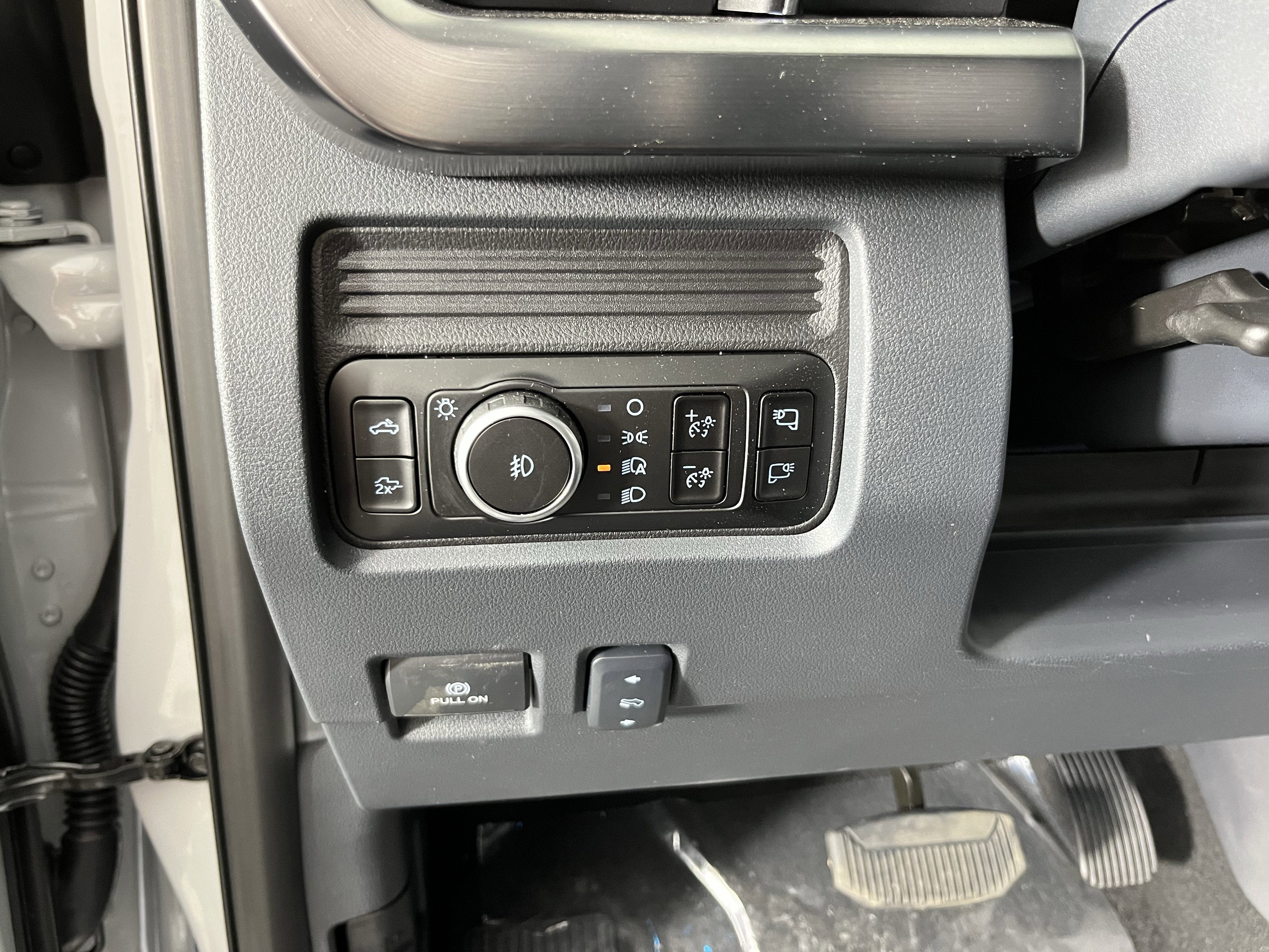 2026 Ford Super Duty F-350 SRW LARIAT 4WD Crew Cab 6.75' Box