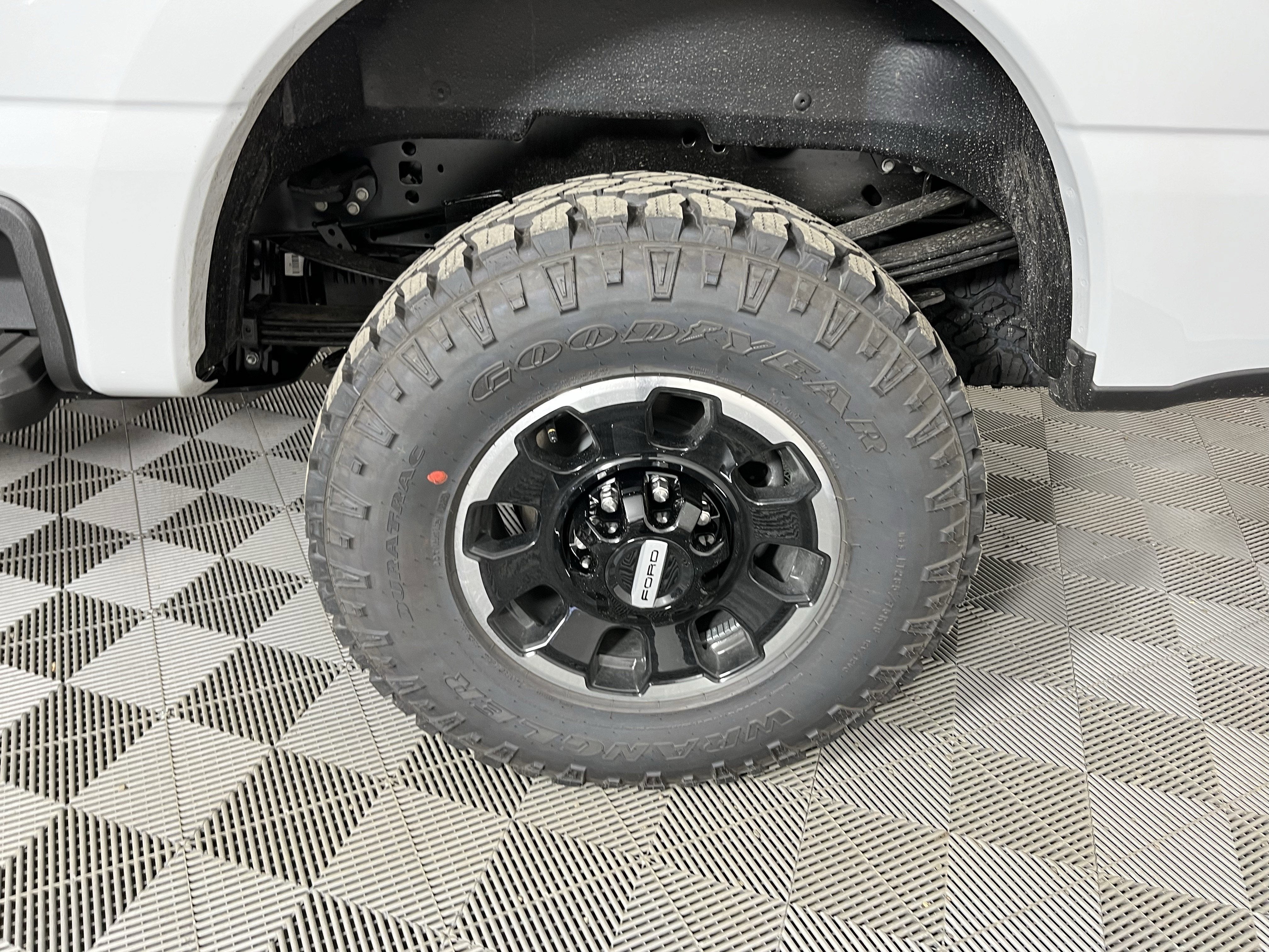 2026 Ford Super Duty F-350 SRW LARIAT 4WD Crew Cab 6.75' Box