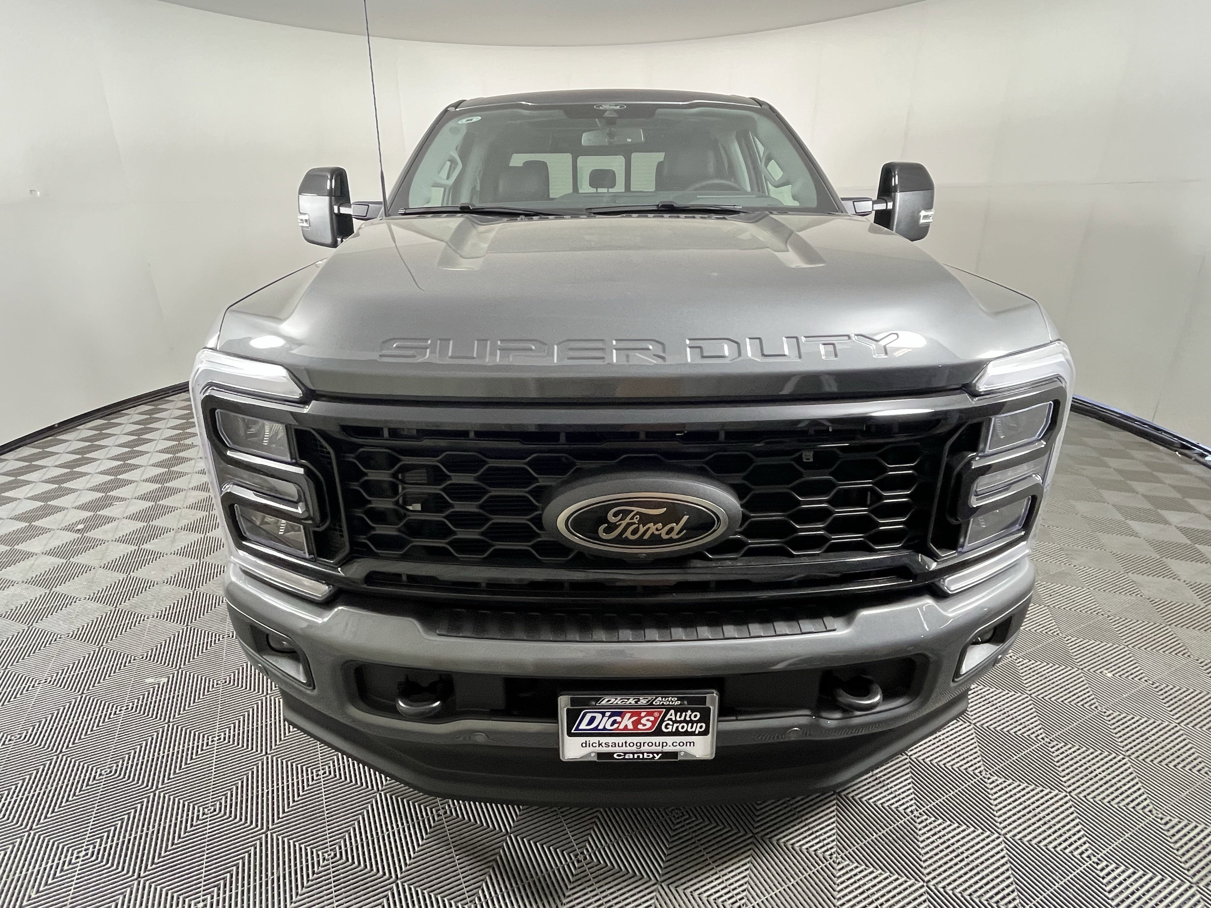 2026 Ford Super Duty F-350 SRW LARIAT 4WD Crew Cab 6.75' Box