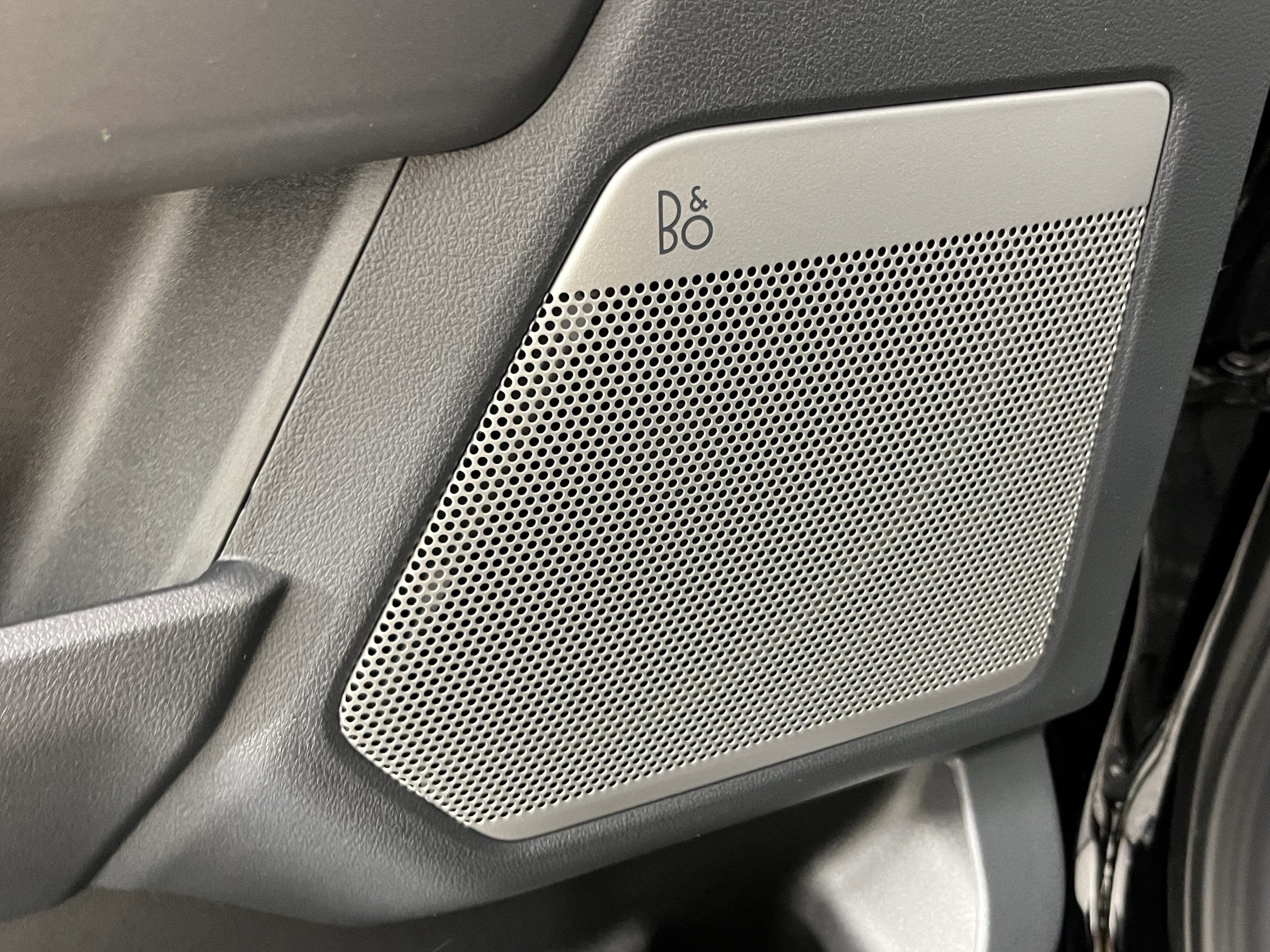 2026 Ford Super Duty F-350 SRW LARIAT TREMOR 4WD Crew Cab 6.75' Box