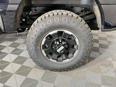 2026 Ford Super Duty F-350 SRW LARIAT TREMOR 4WD Crew Cab 6.75' Box