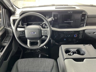 2026 Ford Super Duty F-350 SRW XLT 4WD Crew Cab 6.75' Box
