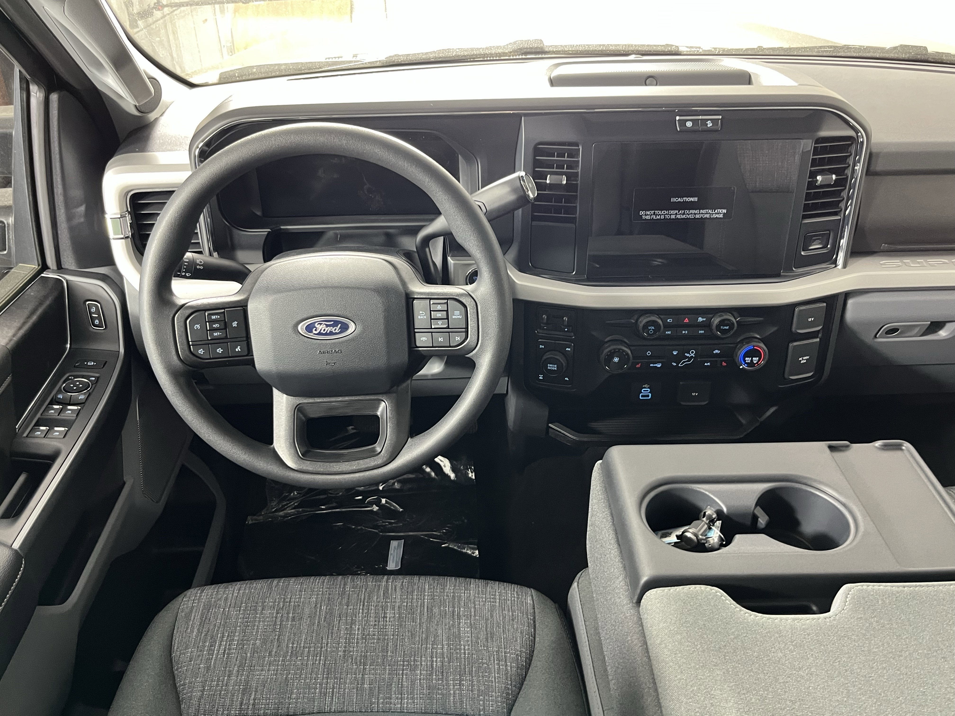 2026 Ford Super Duty F-350 SRW XLT 4WD Crew Cab 6.75' Box