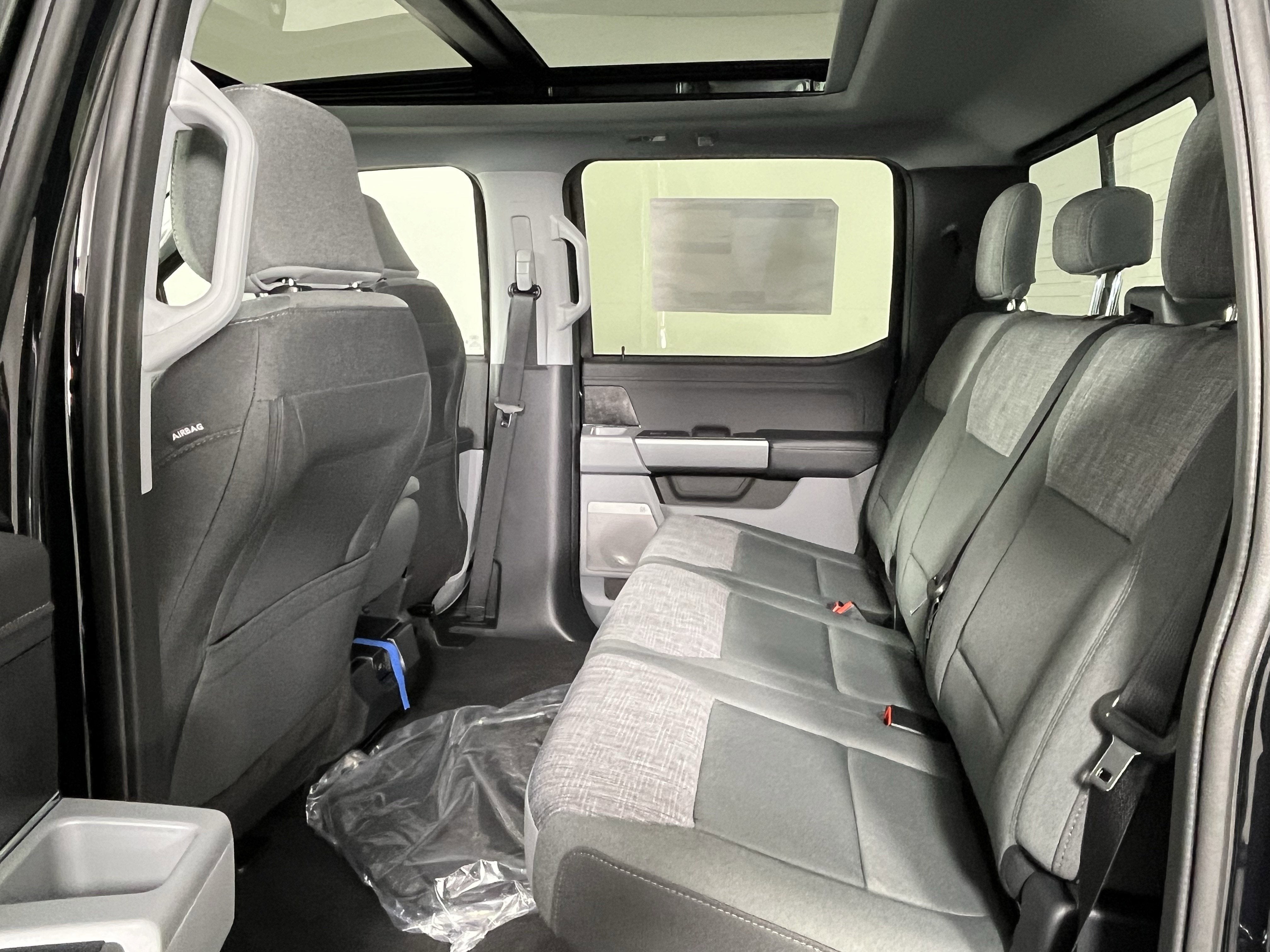 2026 Ford Super Duty F-350 SRW XLT 4WD Crew Cab 6.75' Box