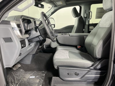 2026 Ford Super Duty F-350 SRW XLT 4WD Crew Cab 6.75' Box